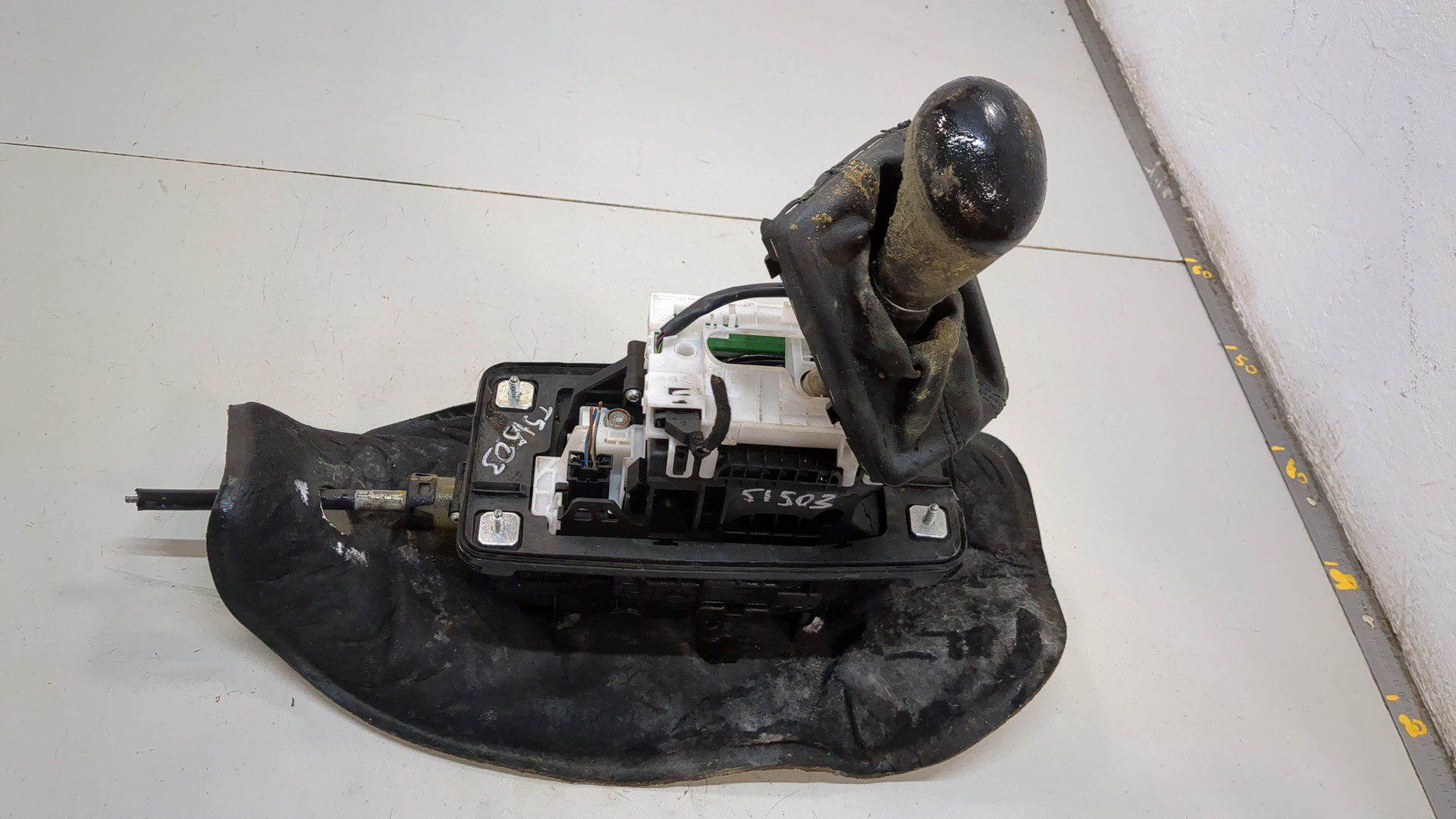 Кулиса МКПП / АКПП