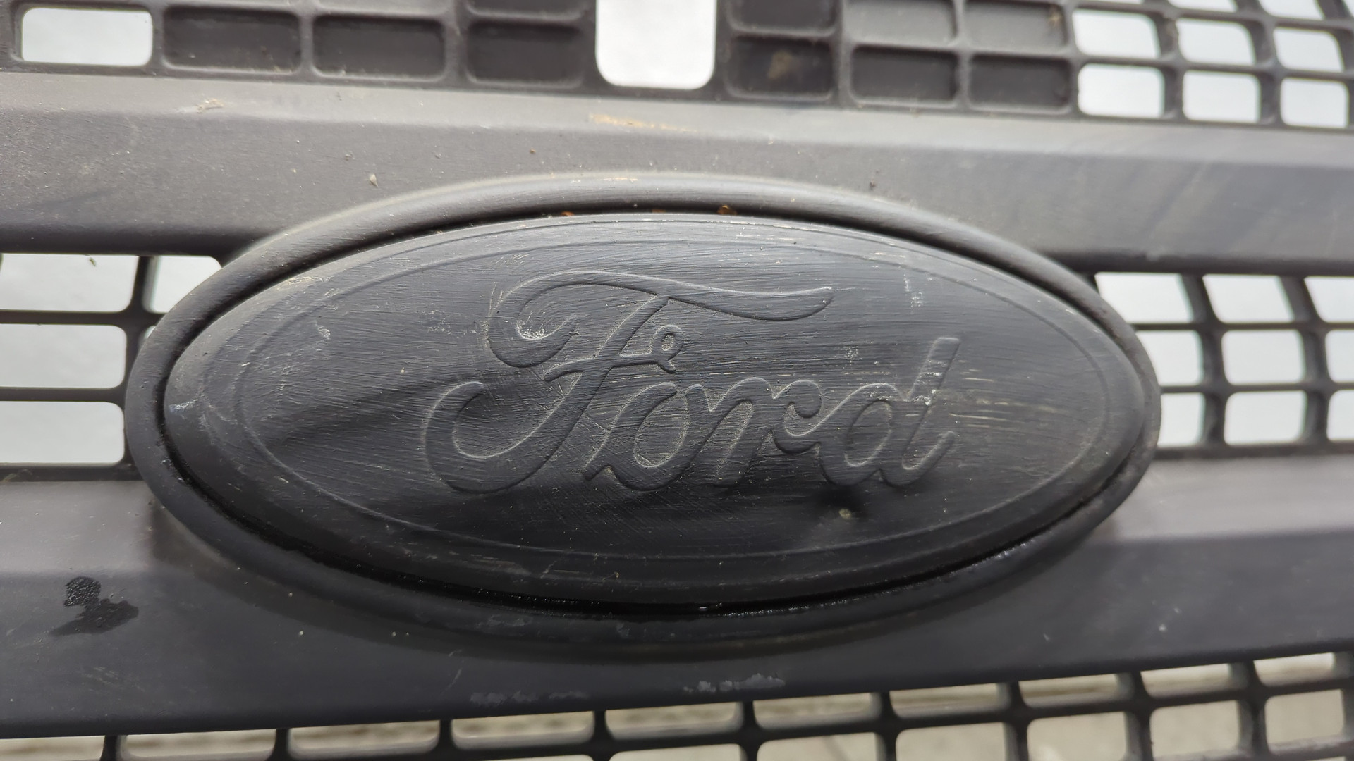 Бампер передний