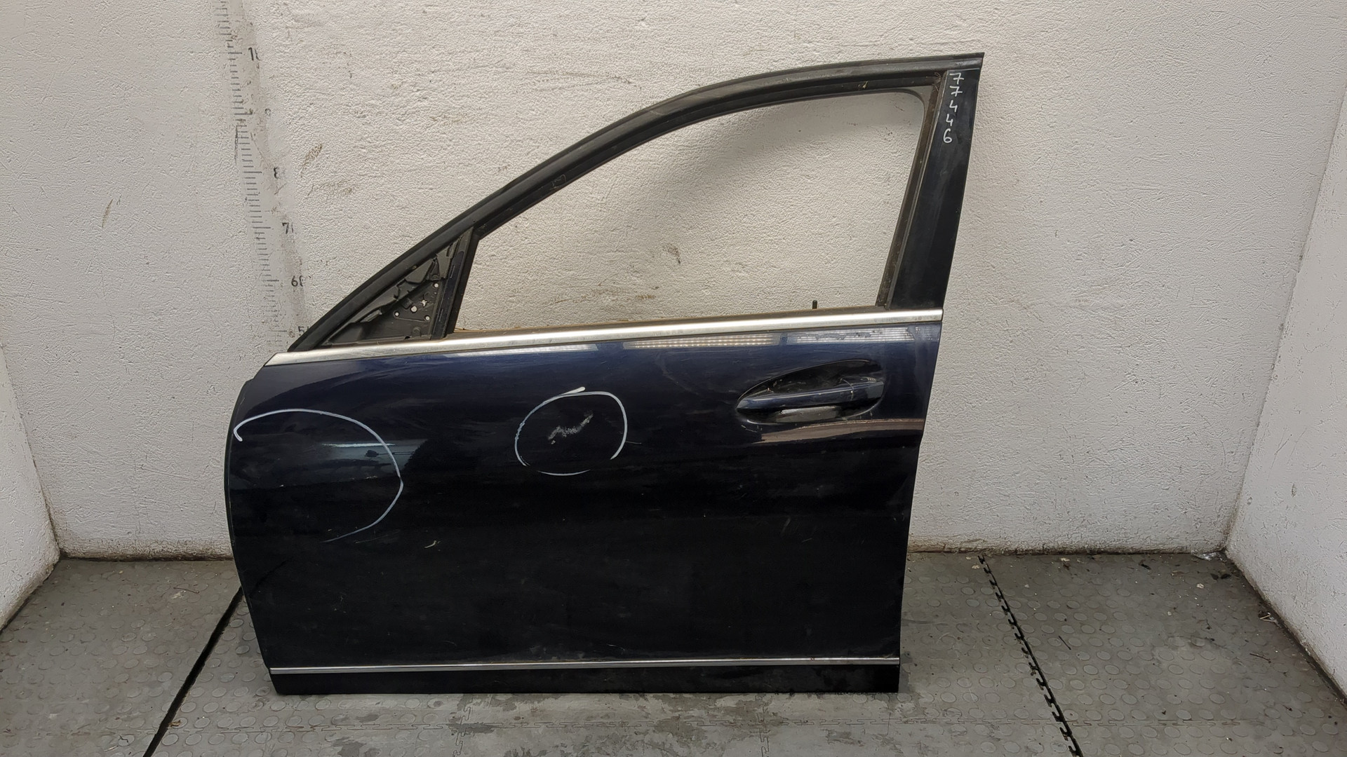 Дверь передняя левая