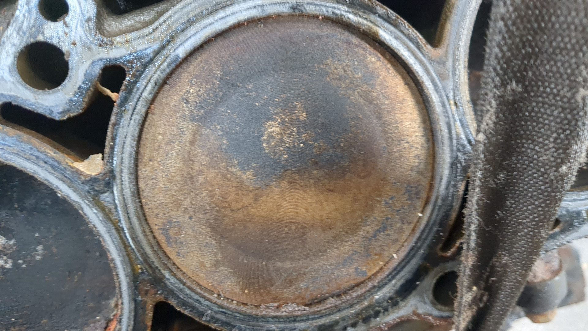 Блок двигателя