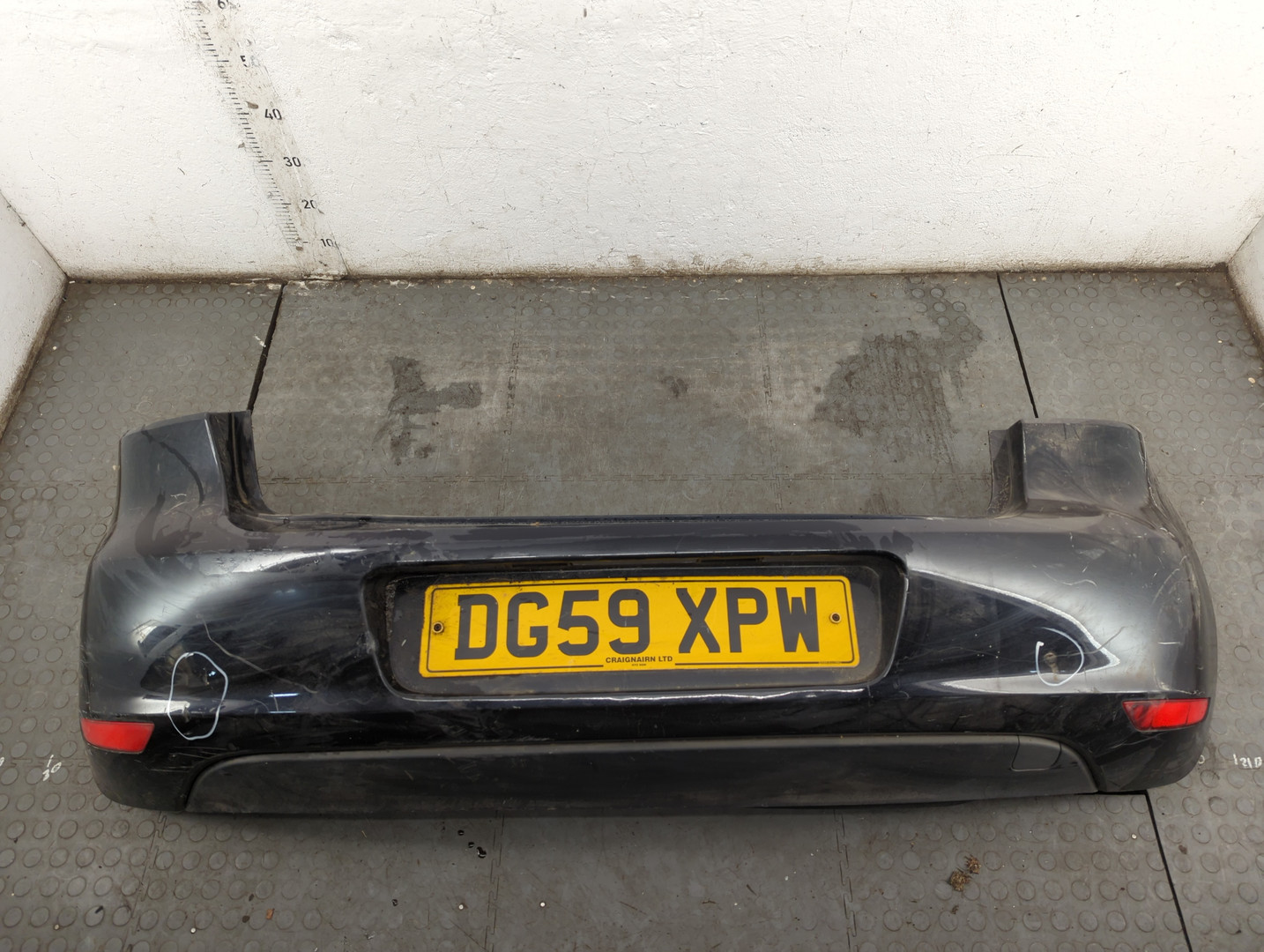 Бампер задний