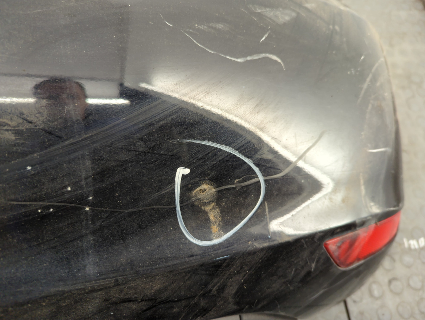 Бампер задний