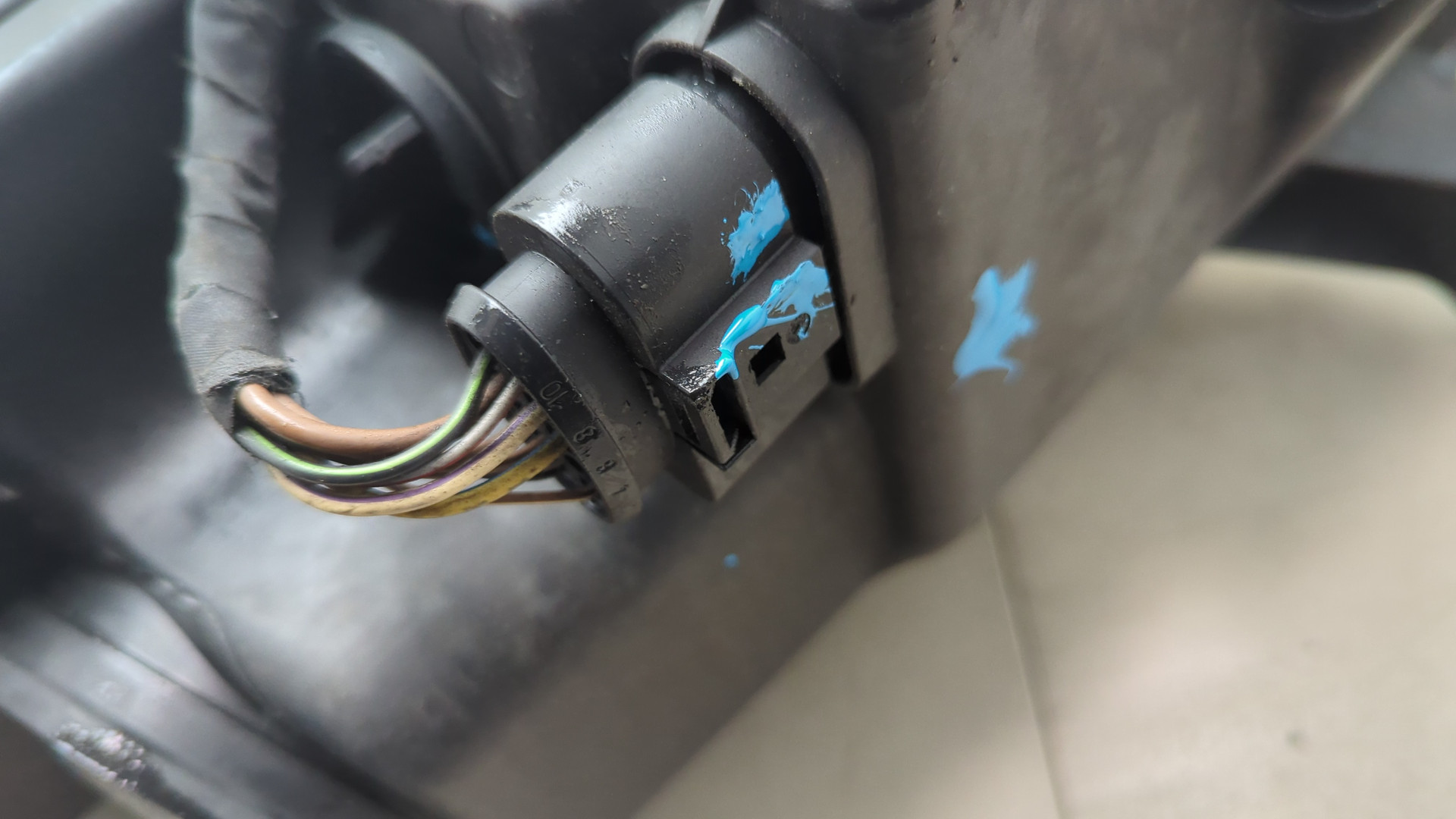 Фара правая