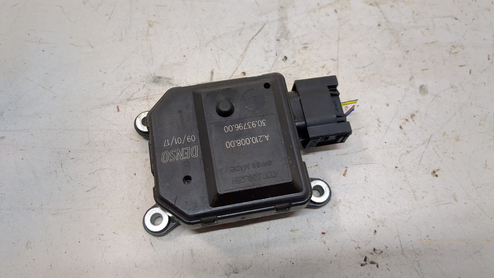 Моторчик заслонки печки