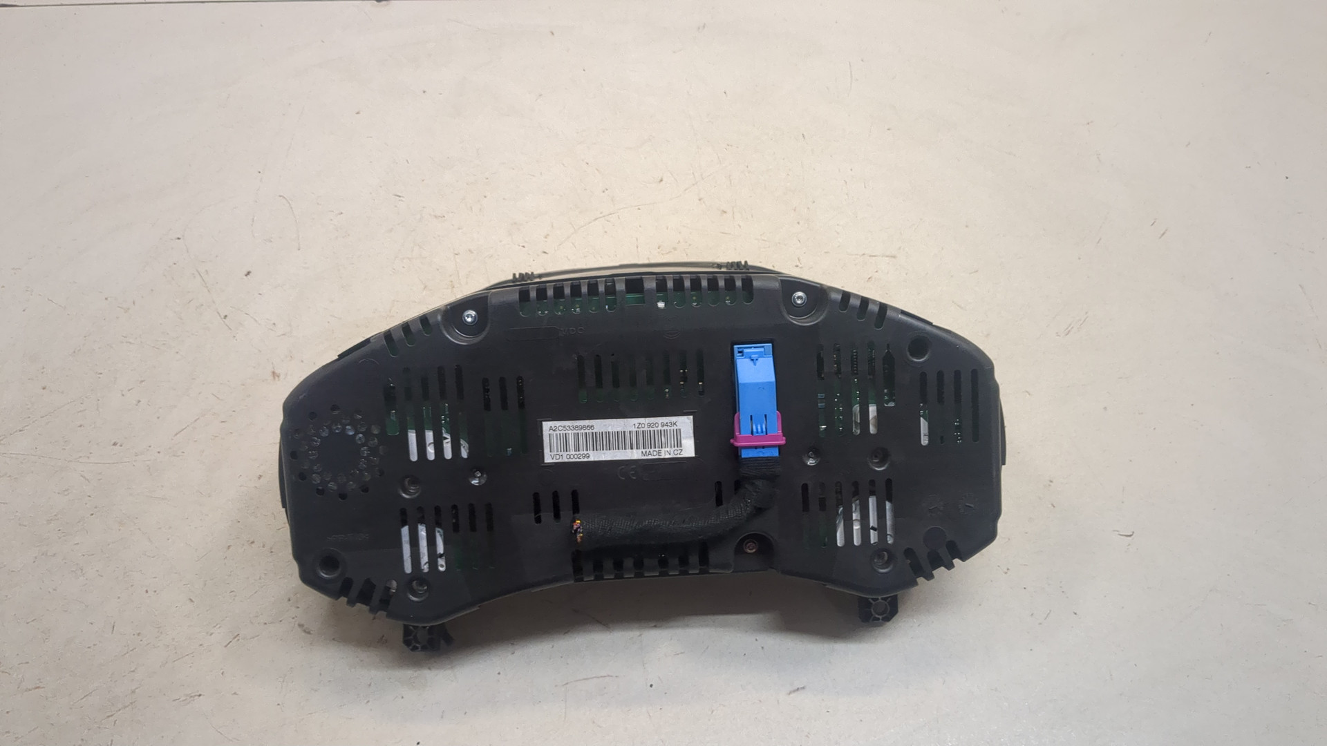 Панель приборов