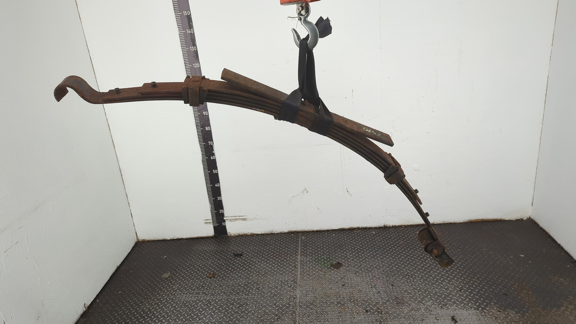 Рессора задняя