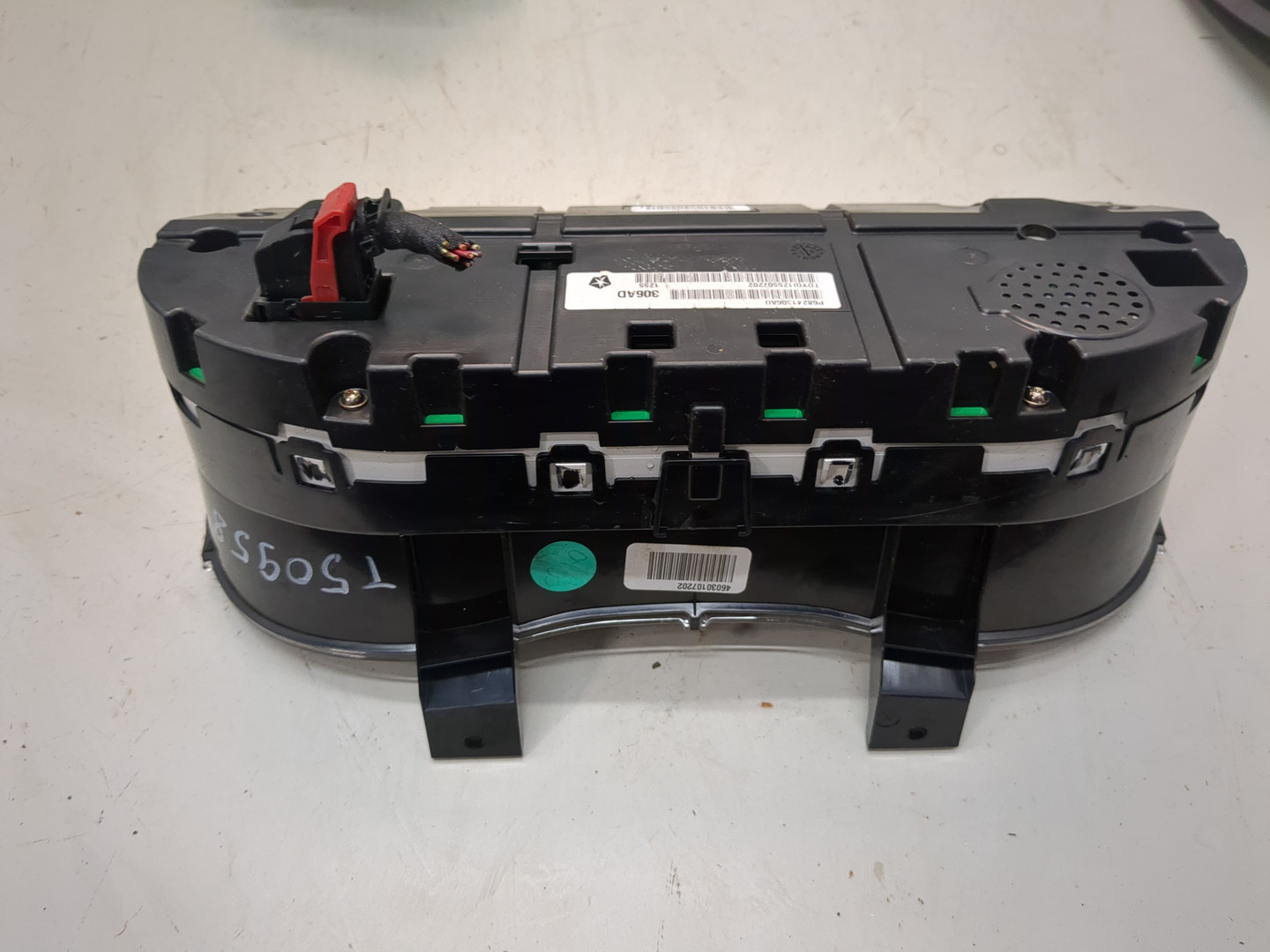 Панель приборов