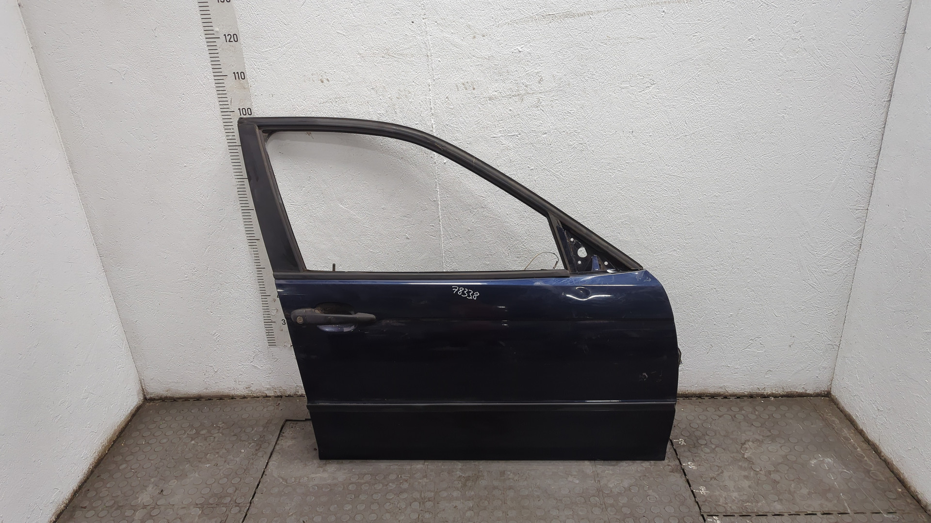 Дверь передняя правая