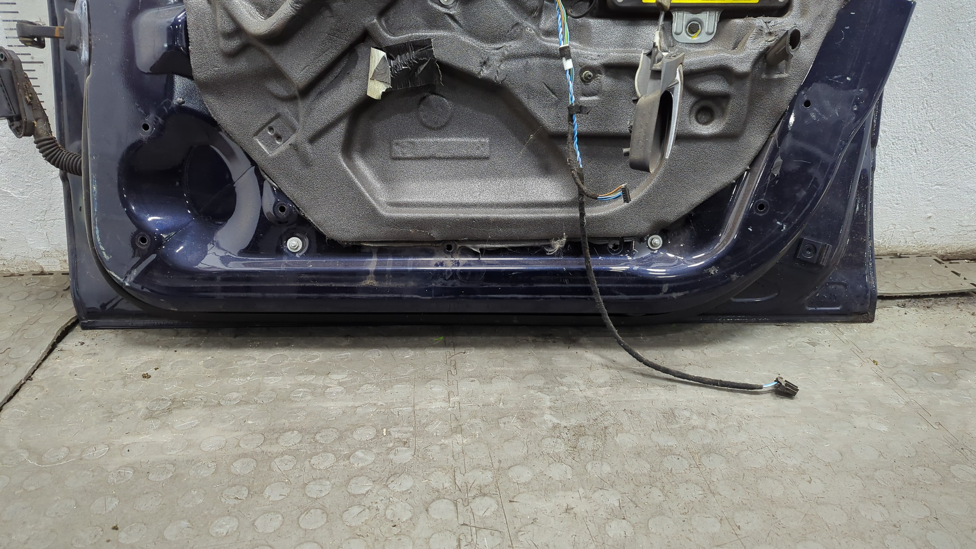 Дверь передняя правая