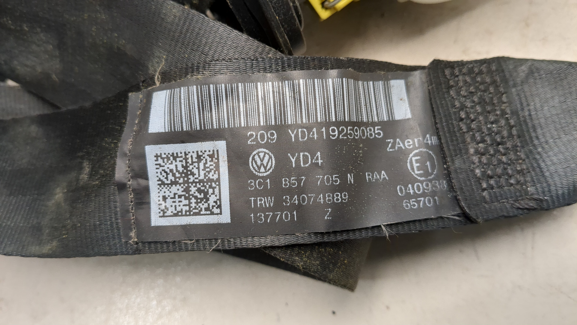 Ремень безопасности