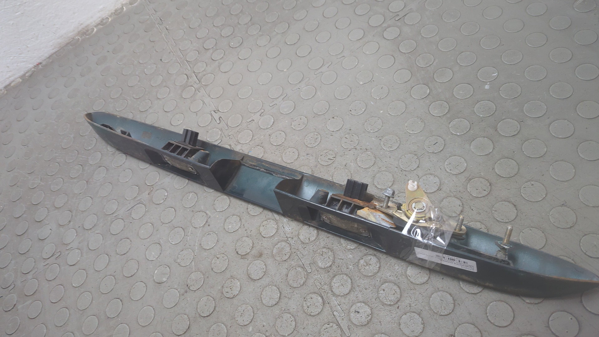 Фонарь подсветки номера