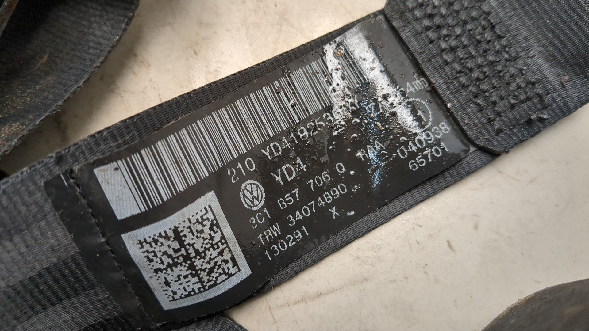 Ремень безопасности