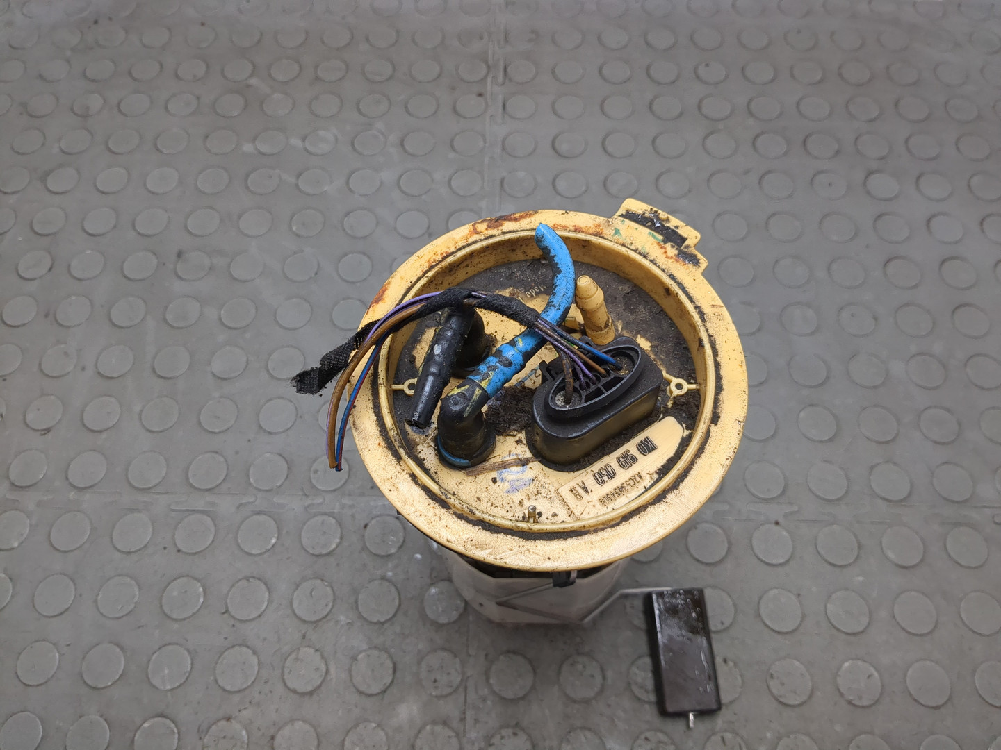 Насос топливный электрический