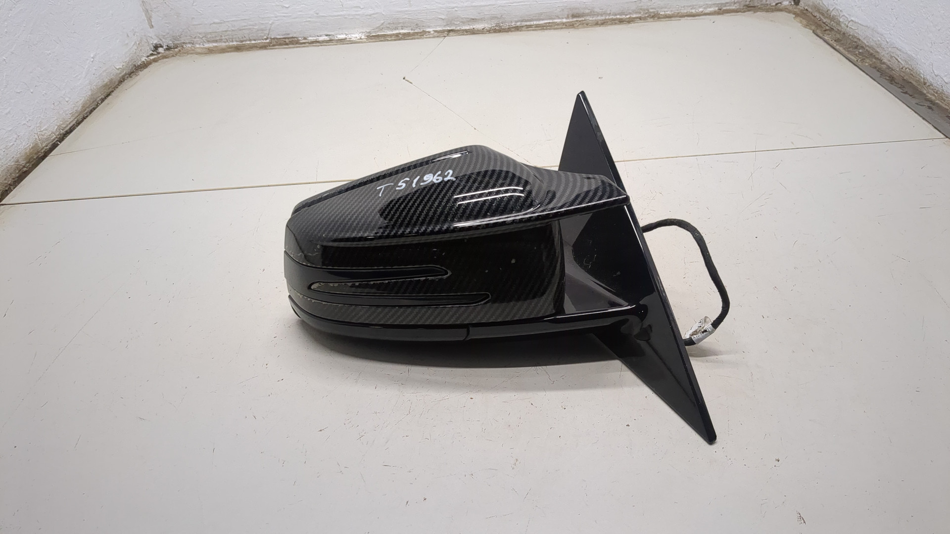 Зеркало правое электрическое