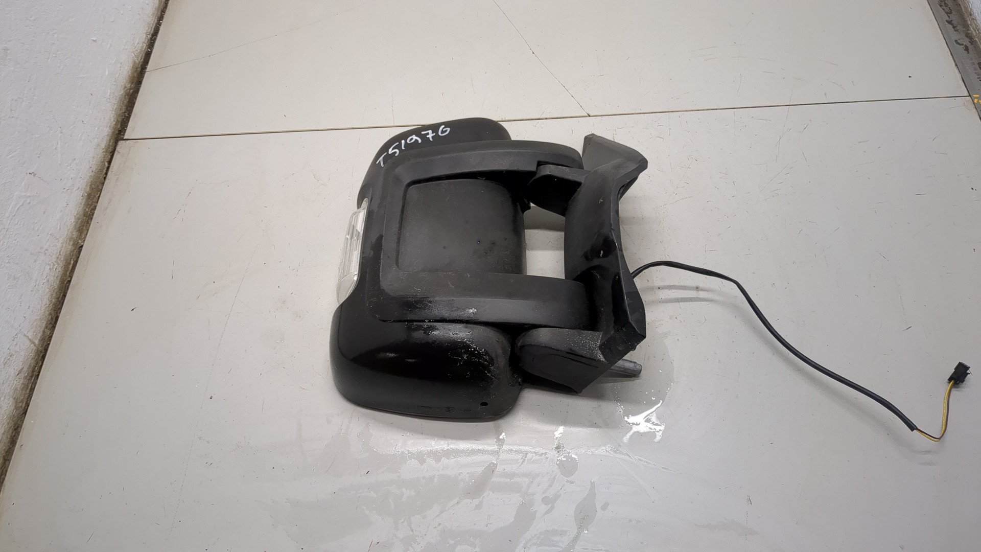 Зеркало правое электрическое