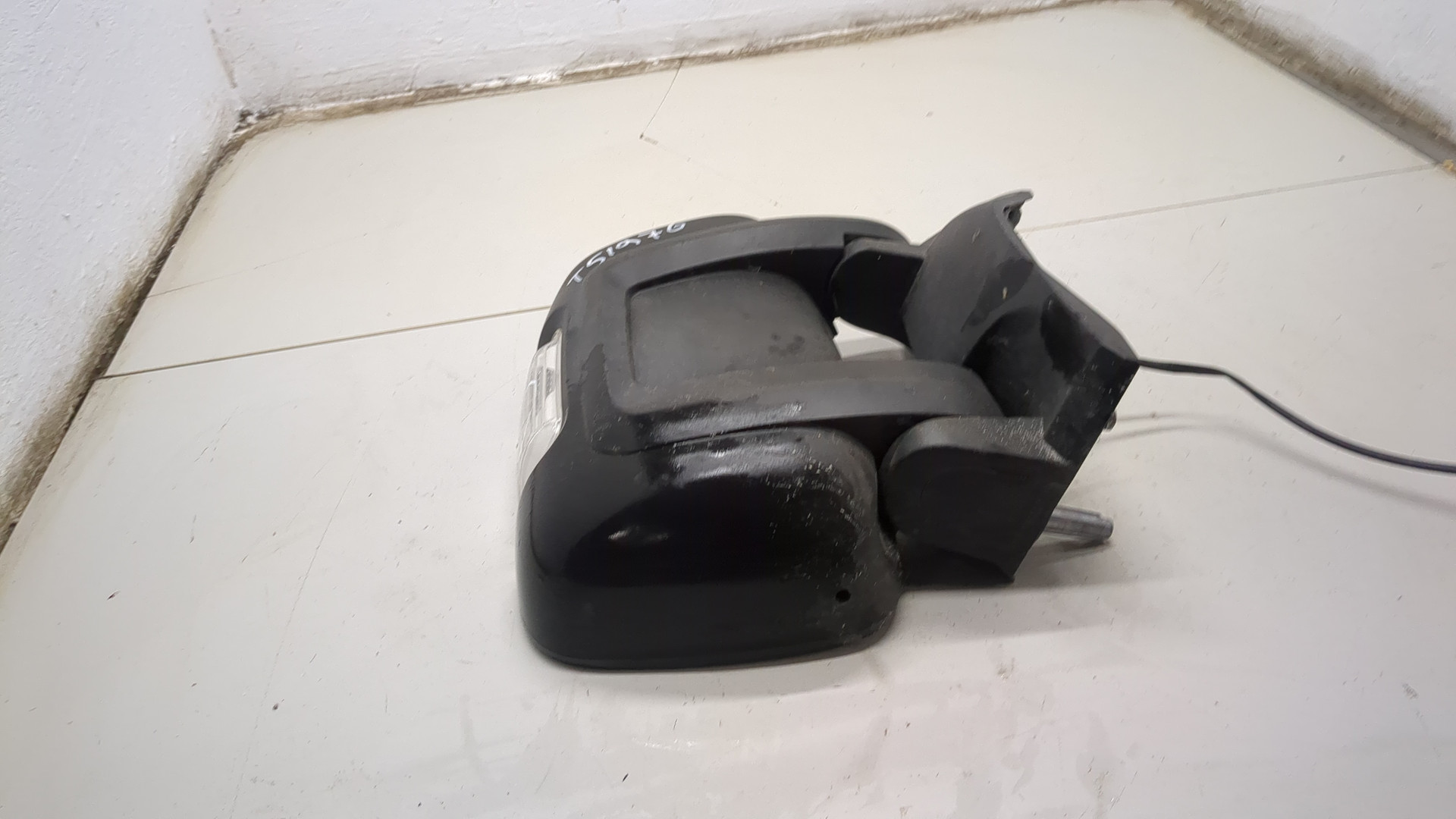 Зеркало правое электрическое