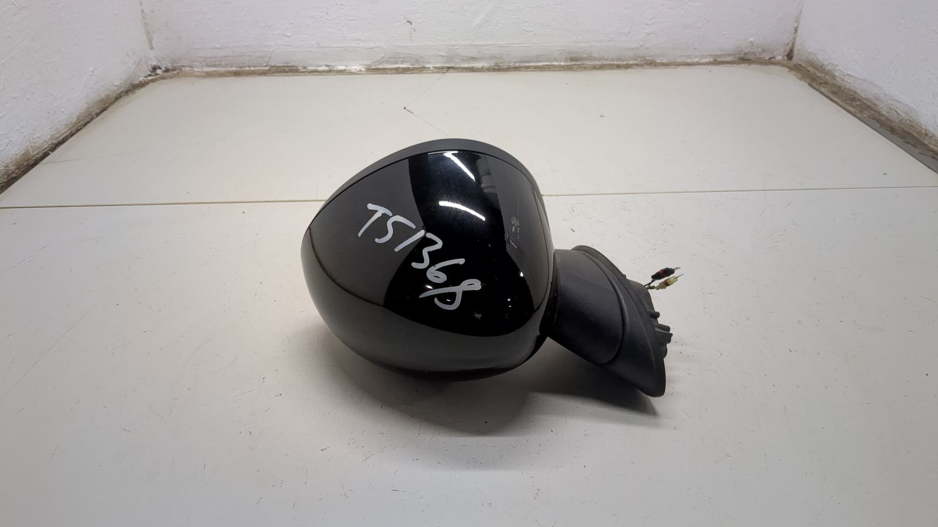 Зеркало правое электрическое