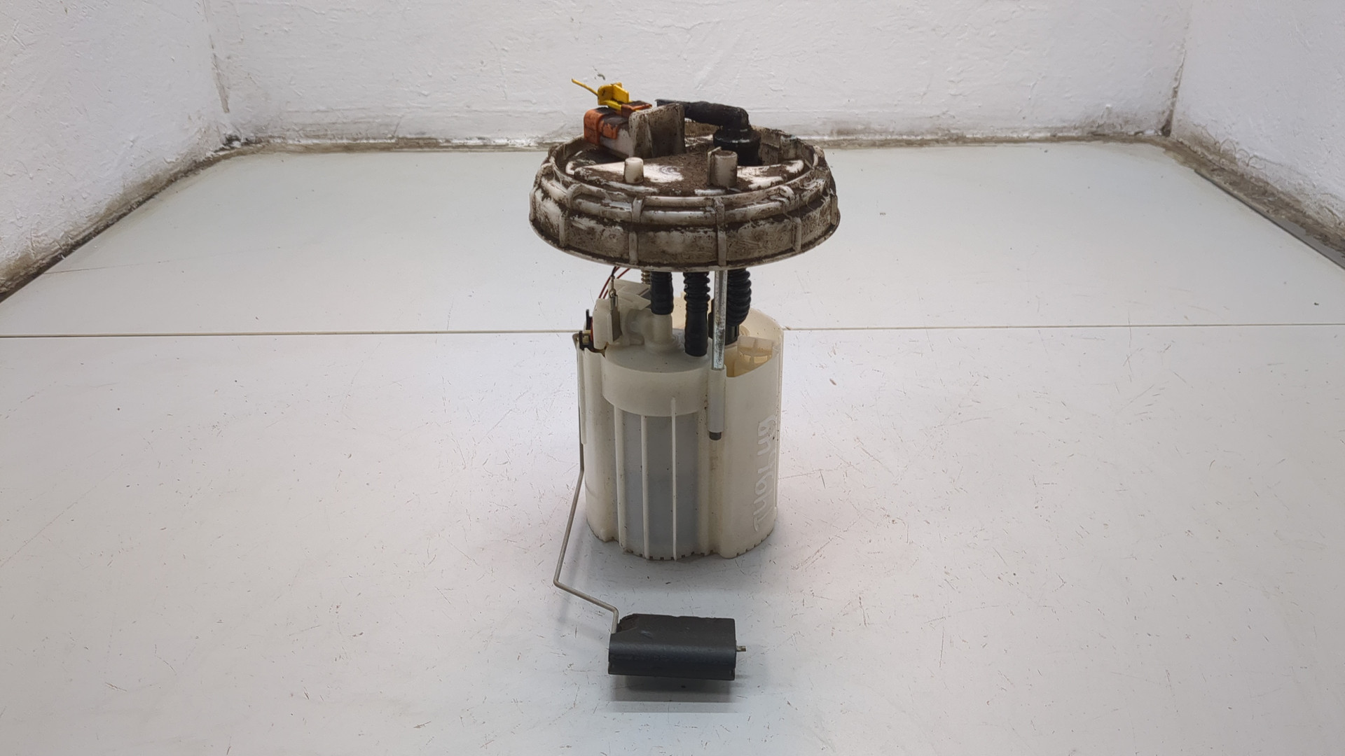 Насос топливный электрический