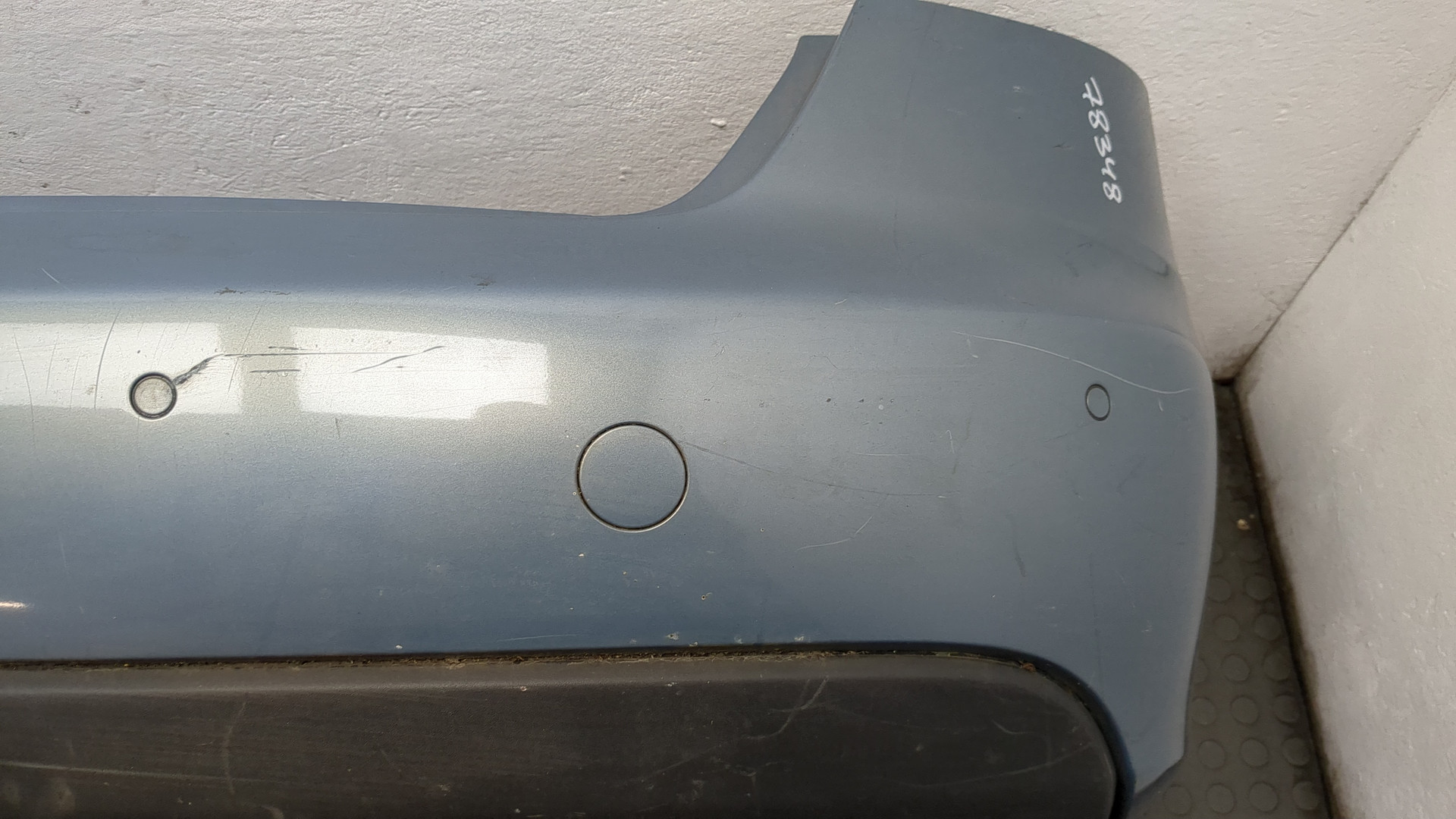 Бампер задний