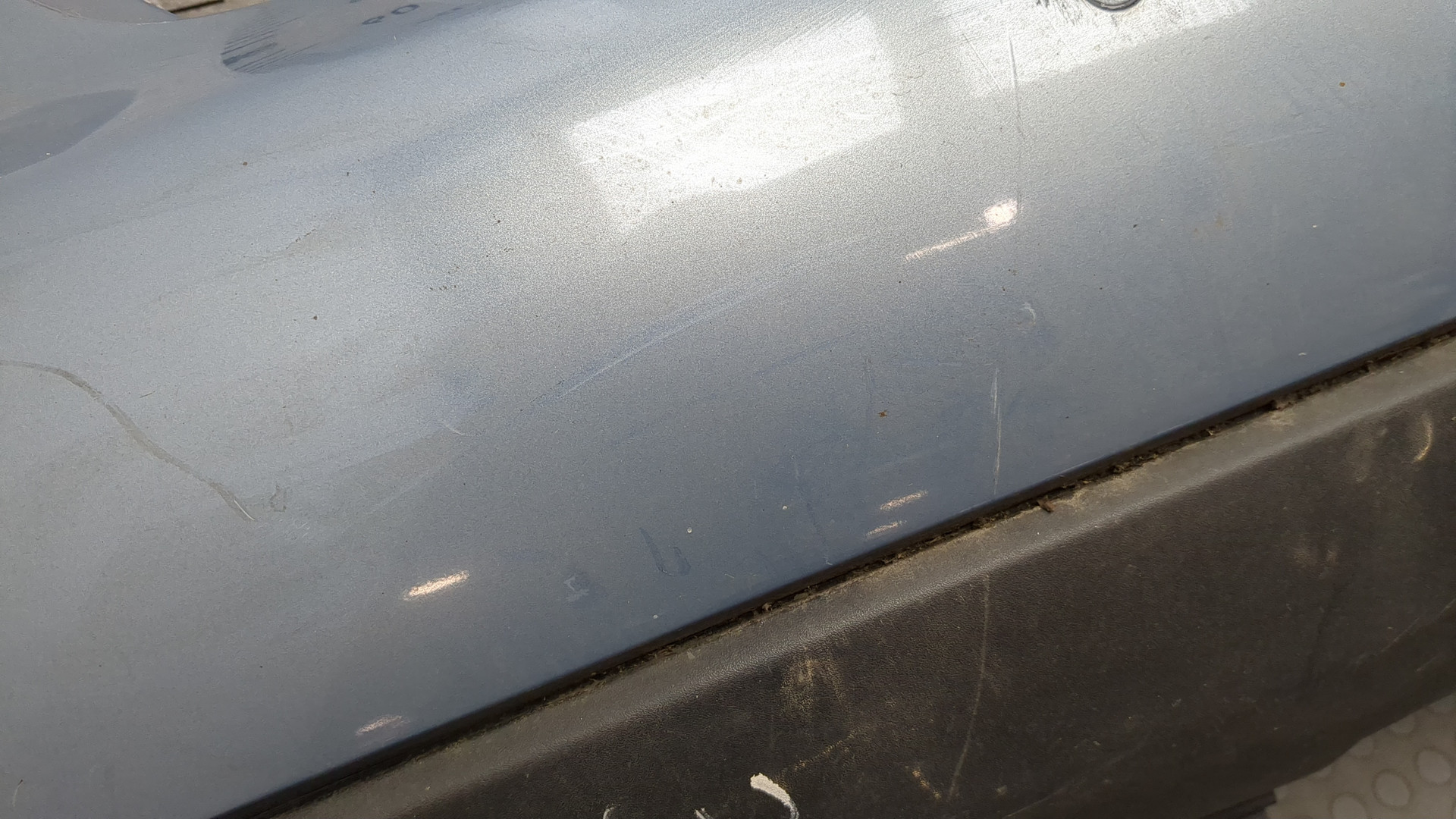 Бампер задний