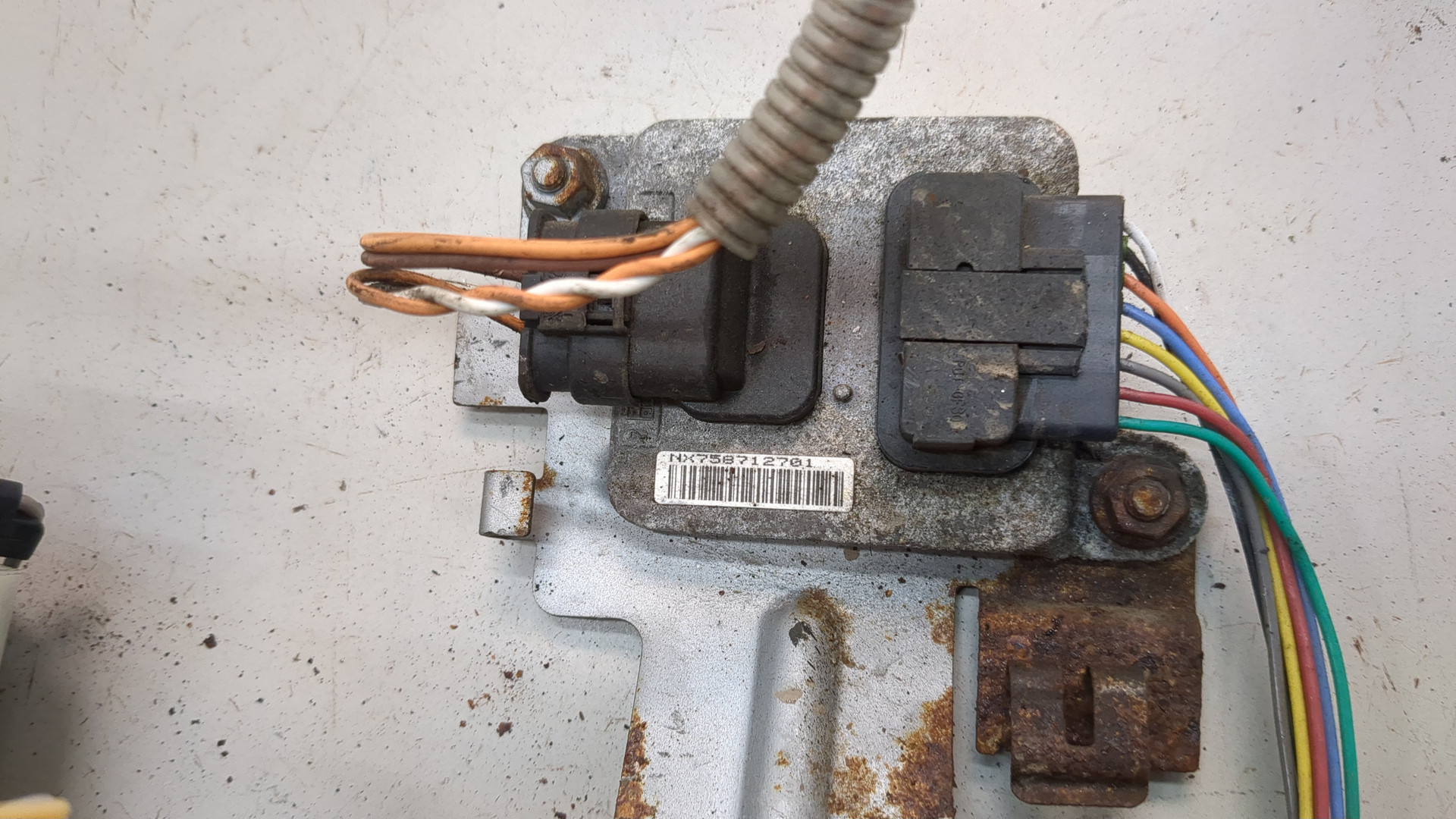 Насос топливный электрический