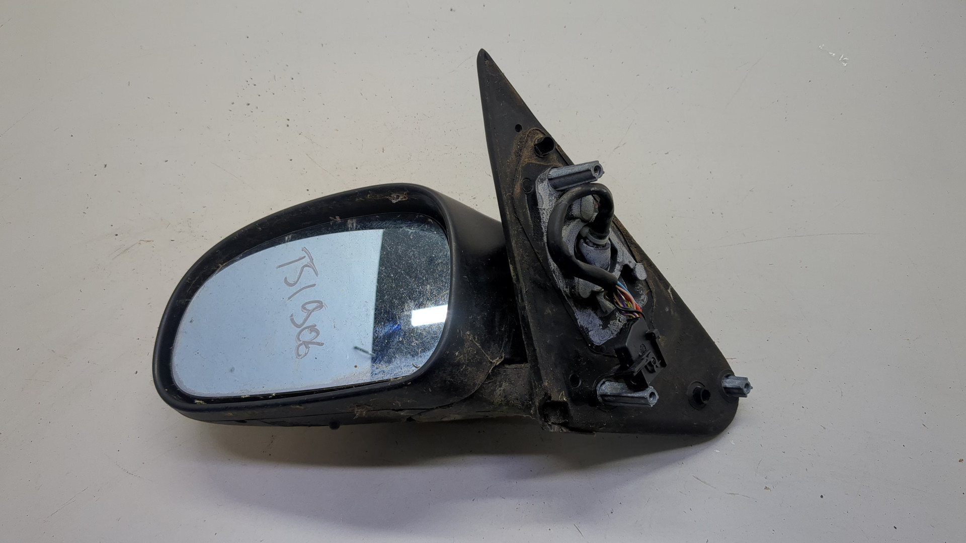 Зеркало левое электрическое