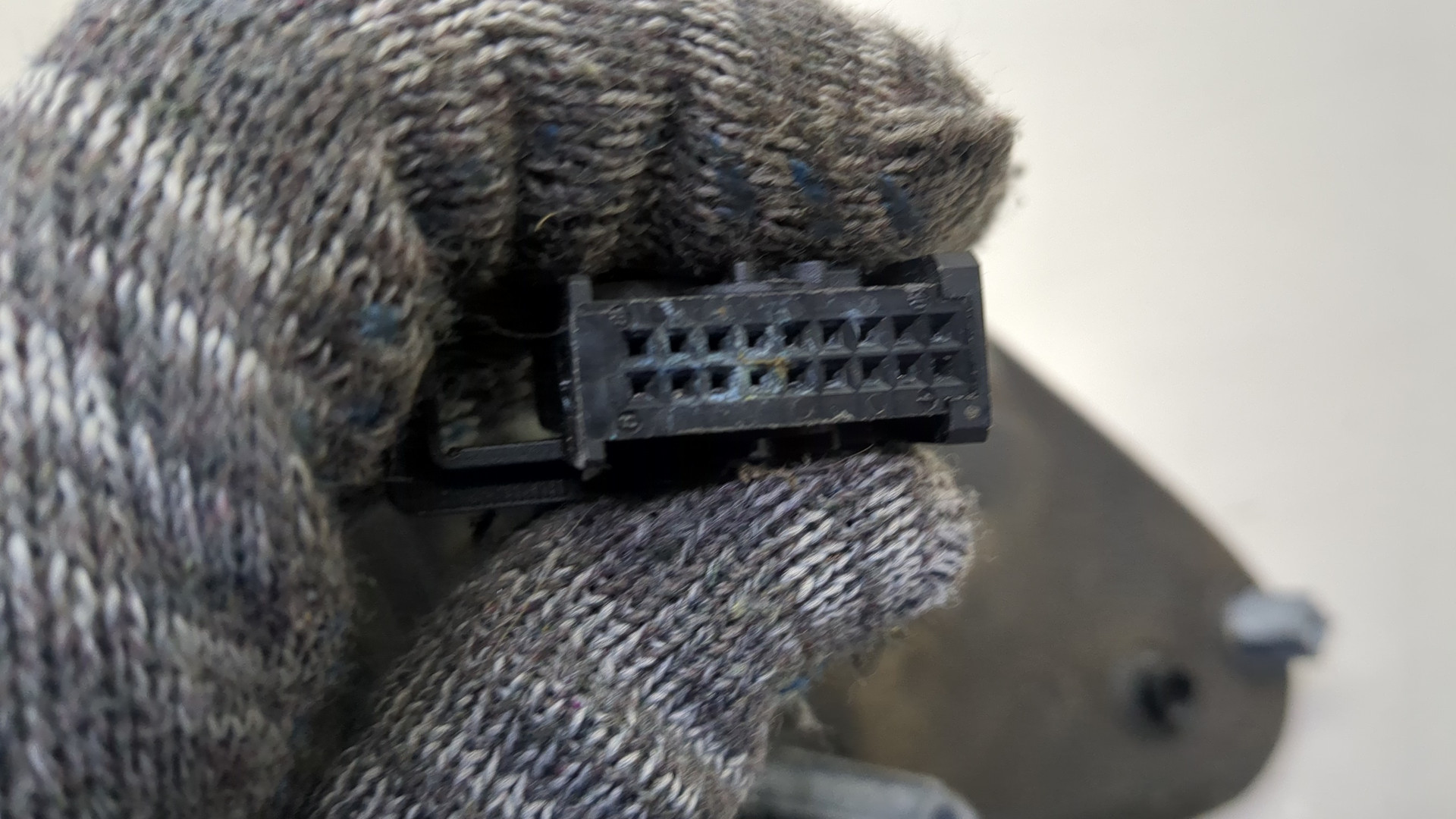 Зеркало левое электрическое