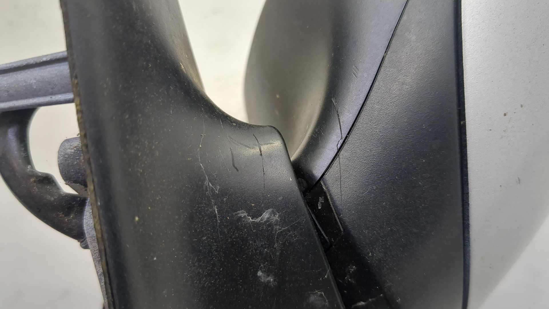 Зеркало левое электрическое