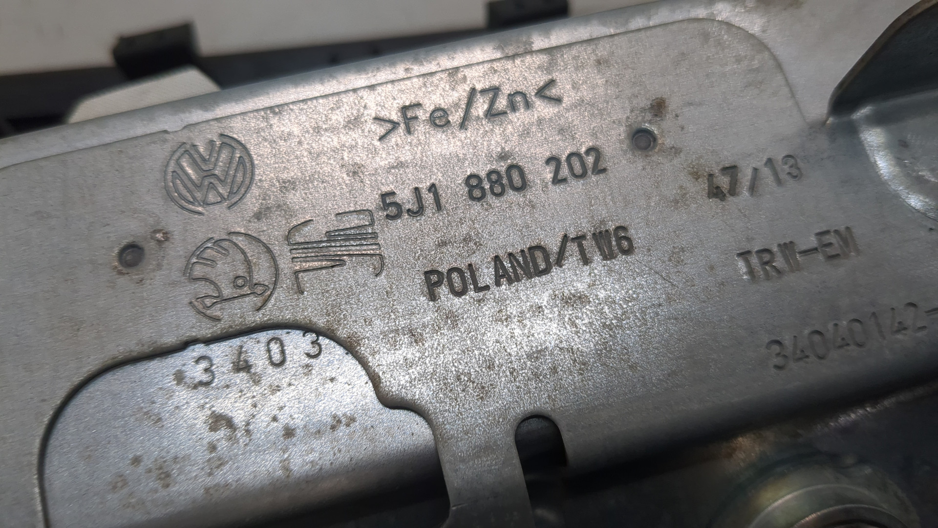 Подушка безопасности пассажирская (в торпедо)