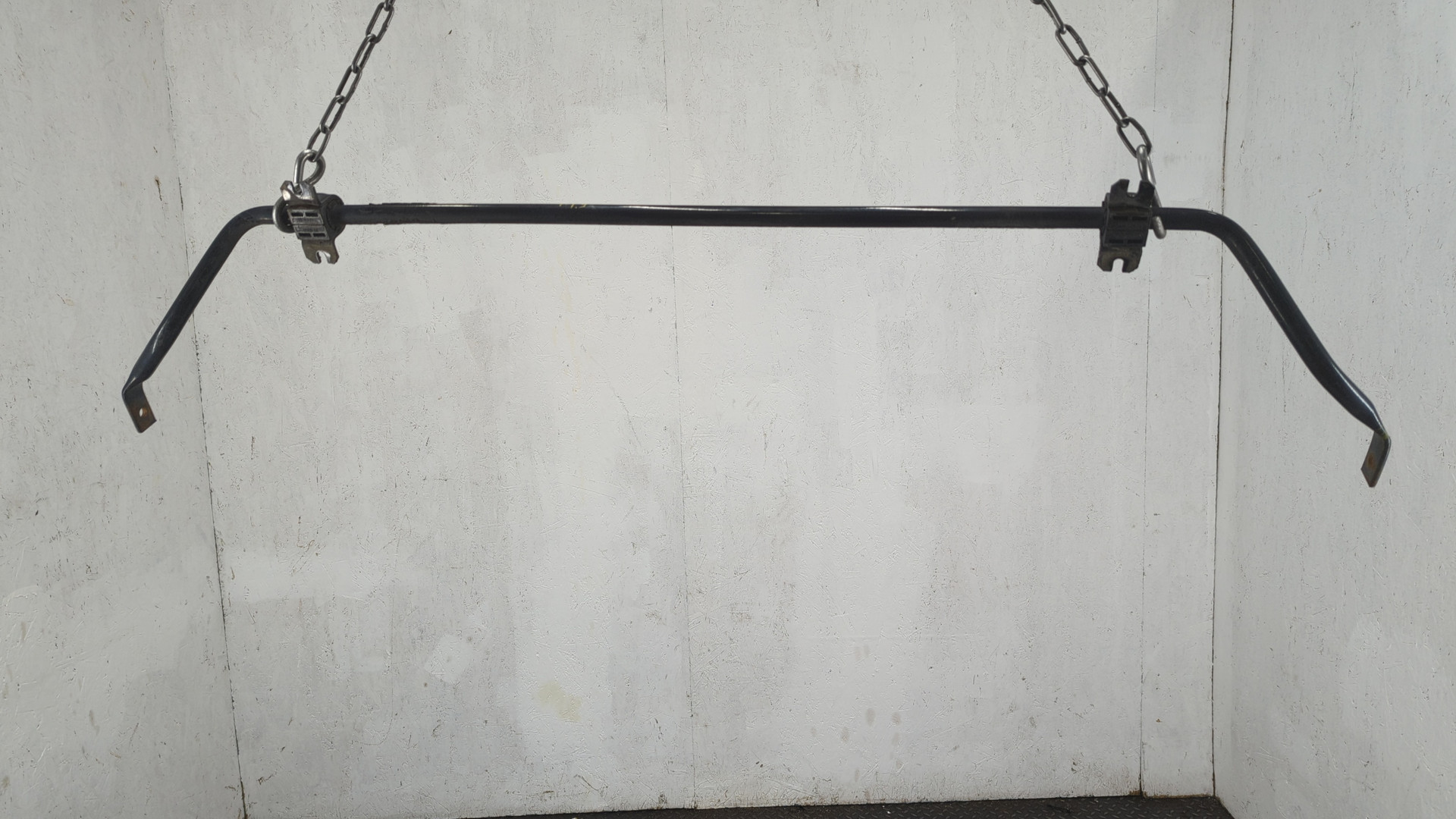 Стабилизатор задний