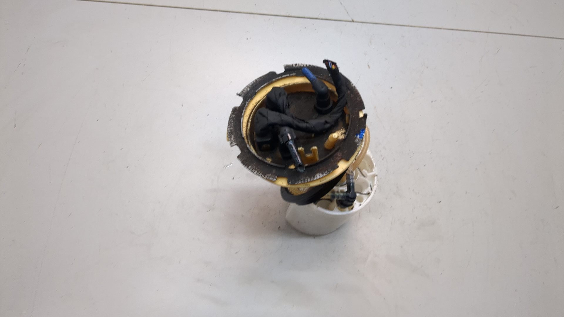 Насос топливный электрический