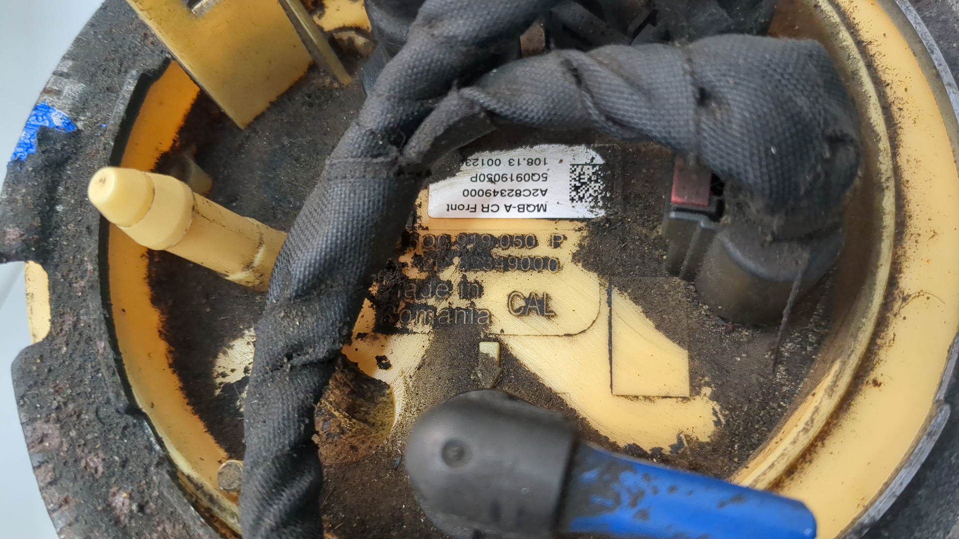 Насос топливный электрический