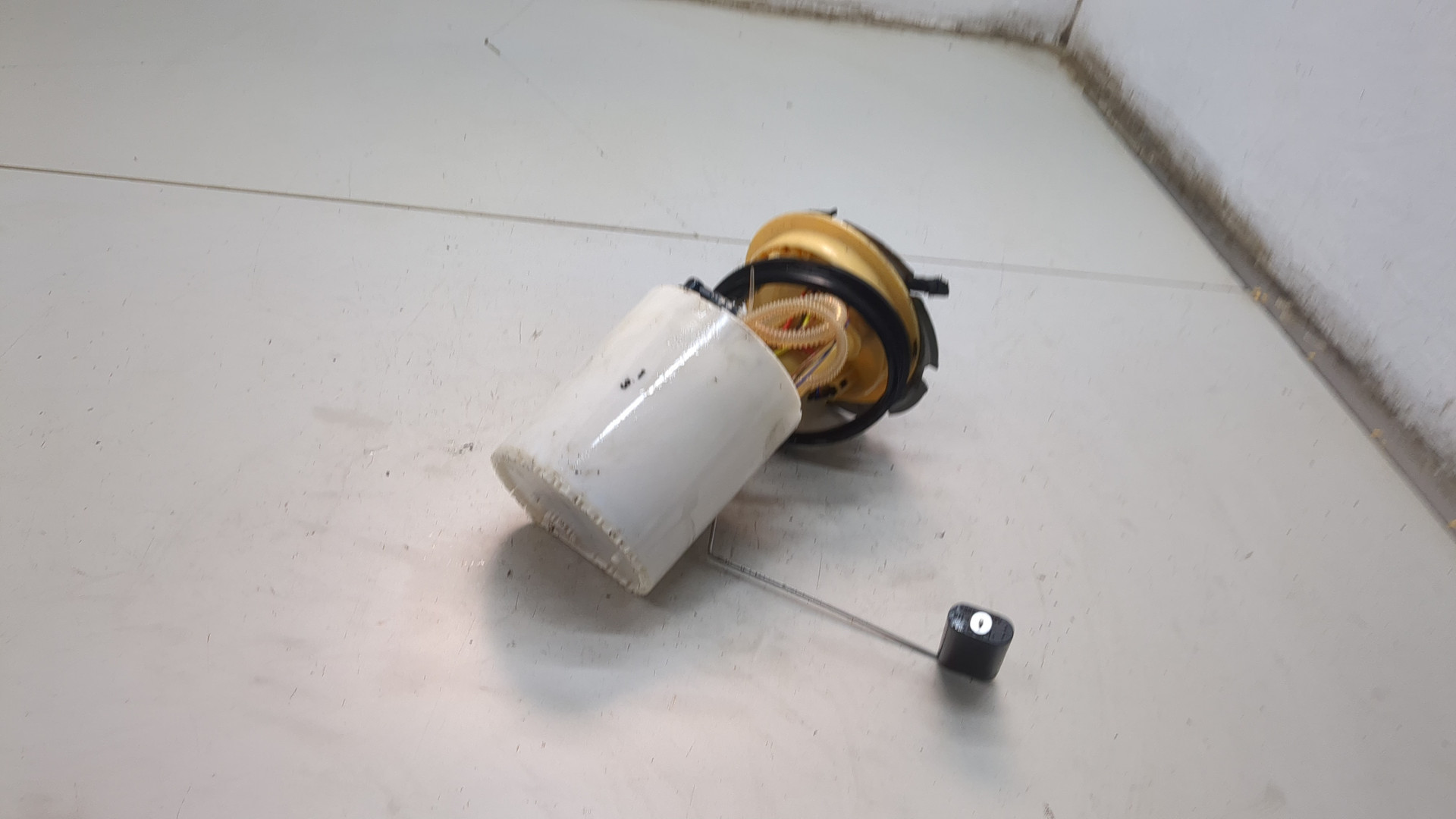 Насос топливный электрический