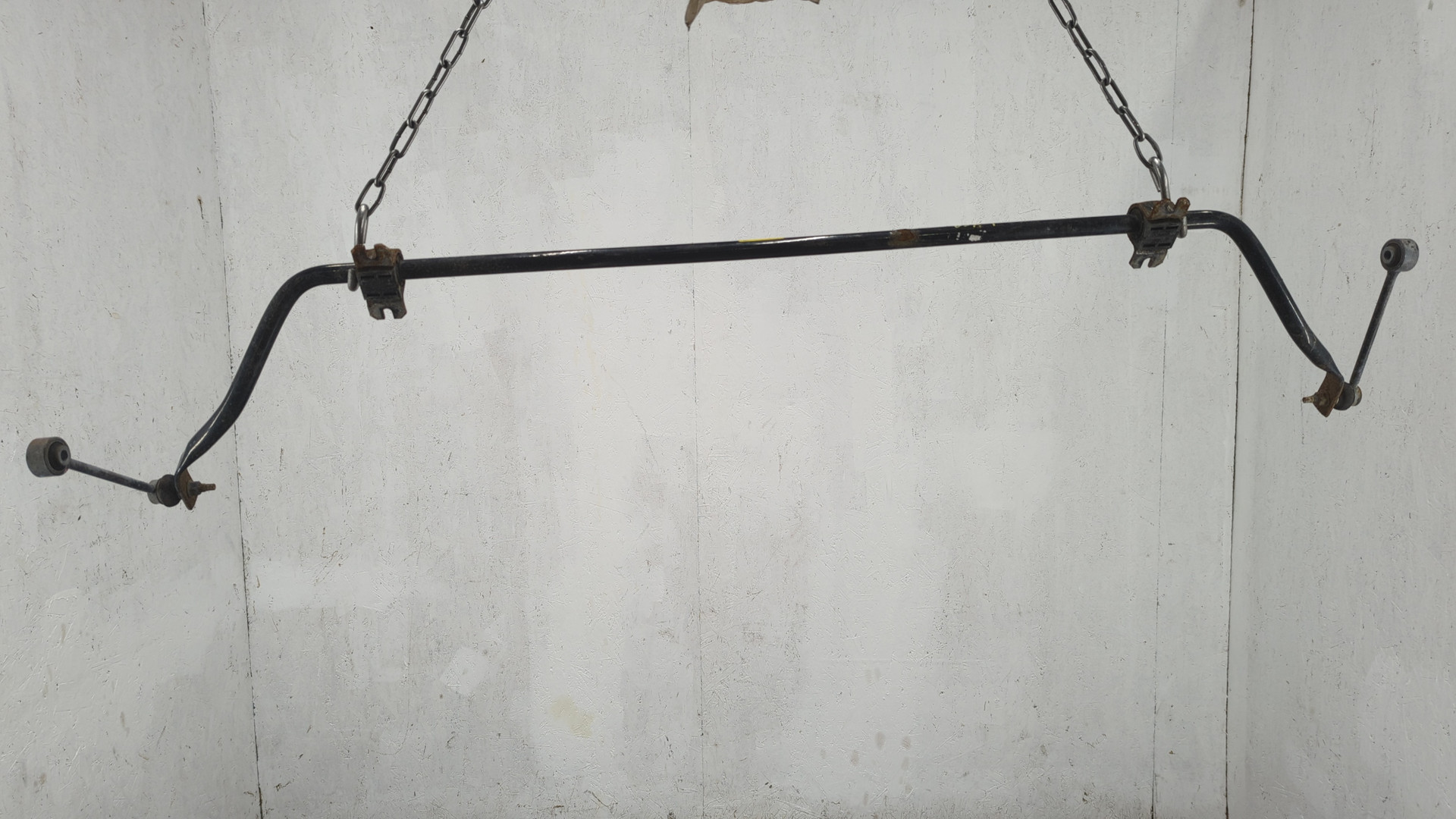 Стабилизатор задний