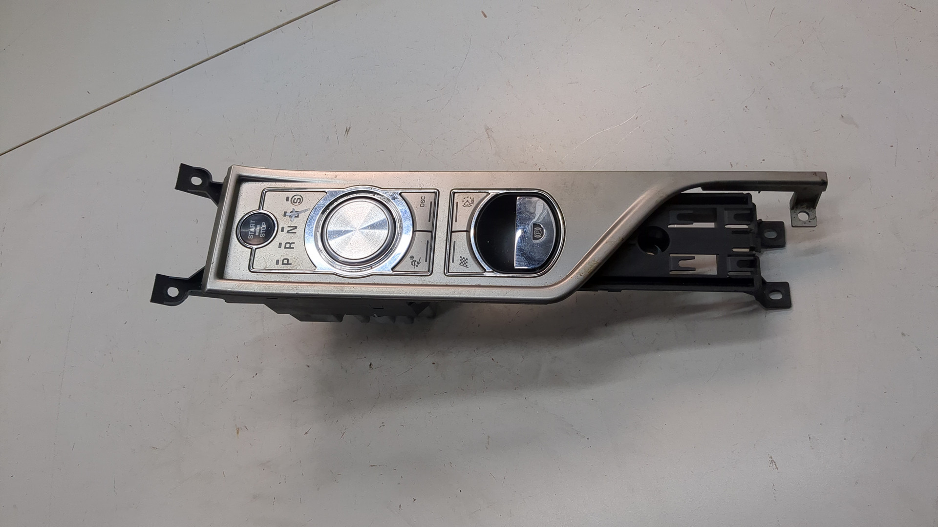 Кулиса МКПП / АКПП