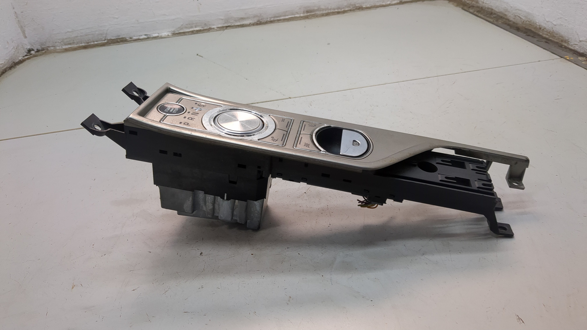 Кулиса МКПП / АКПП