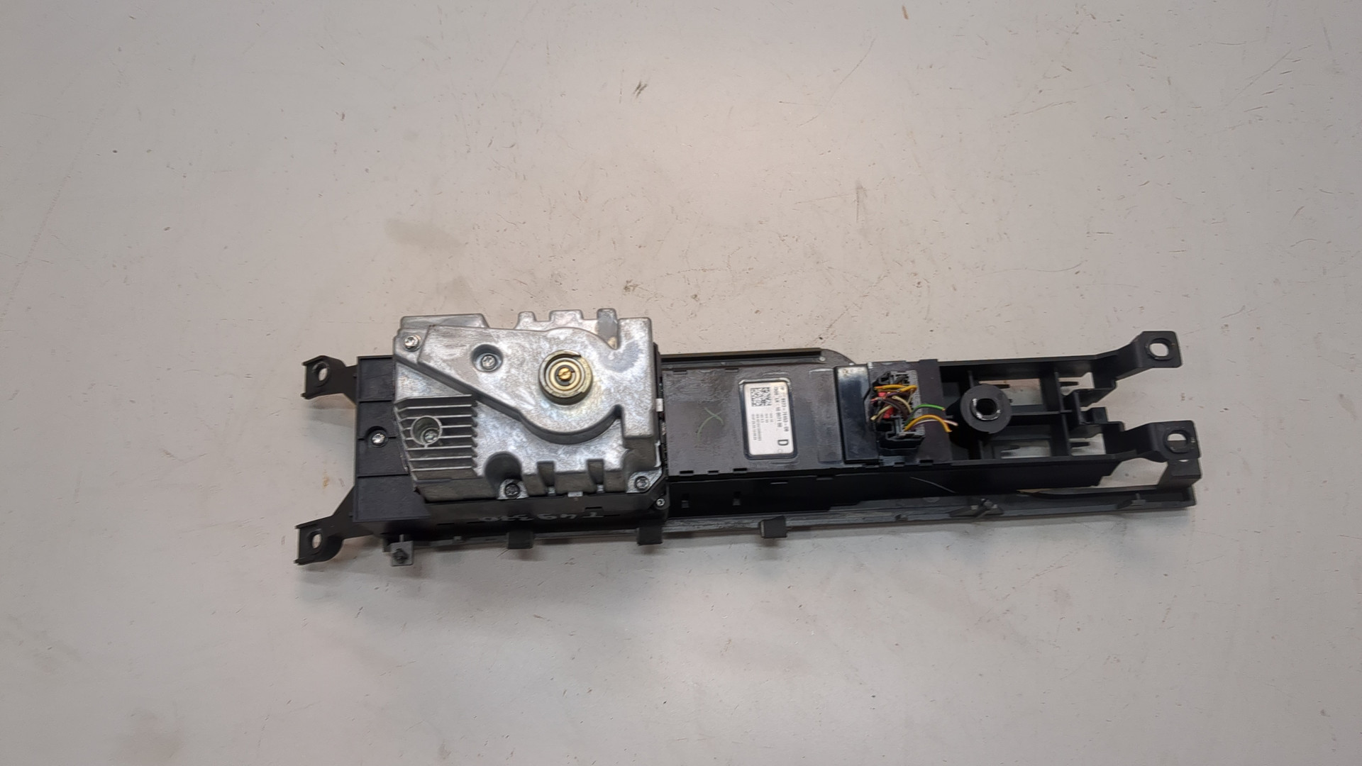 Кулиса МКПП / АКПП