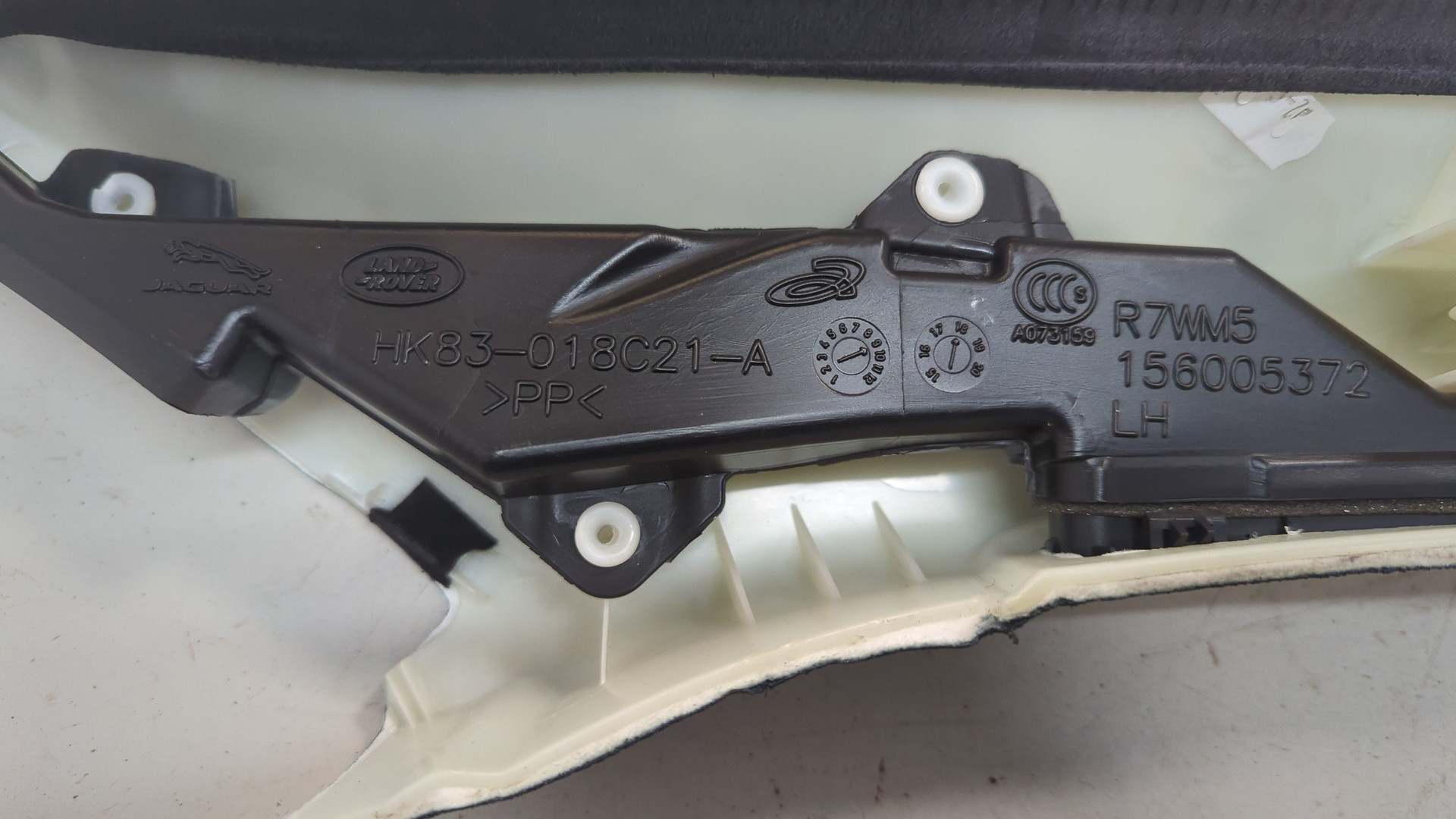 Обшивка стойки