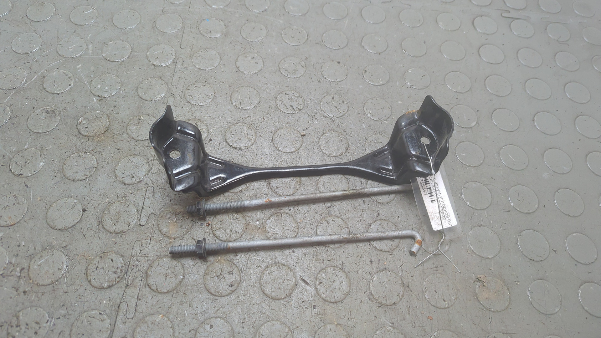 Кронштейн (сопут. товар)