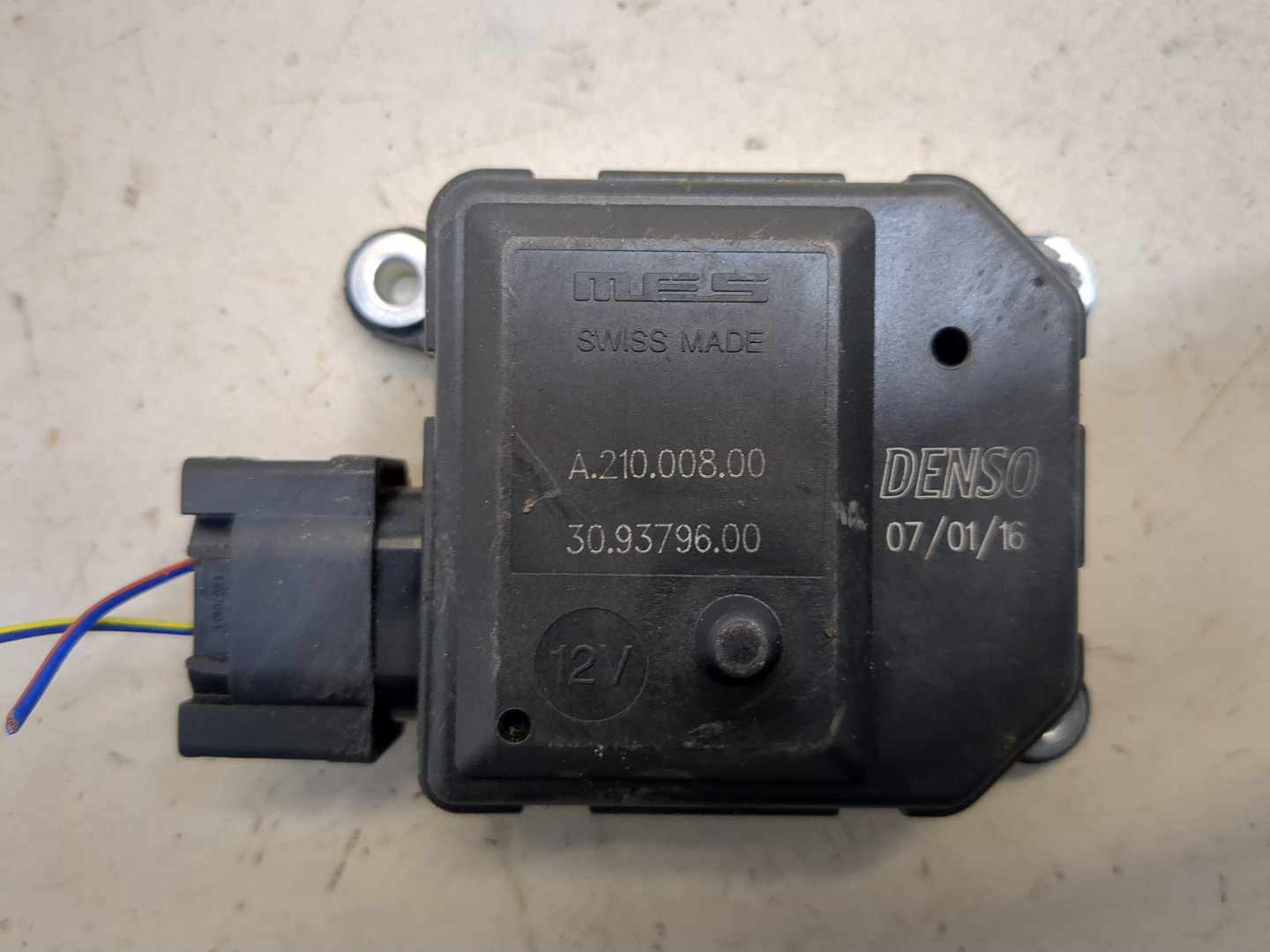 Моторчик заслонки печки