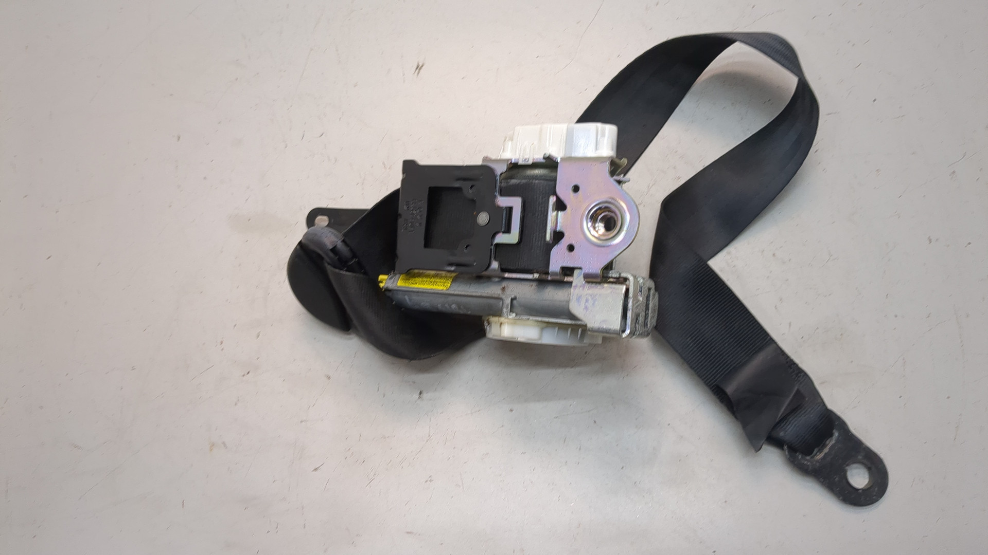 Ремень безопасности