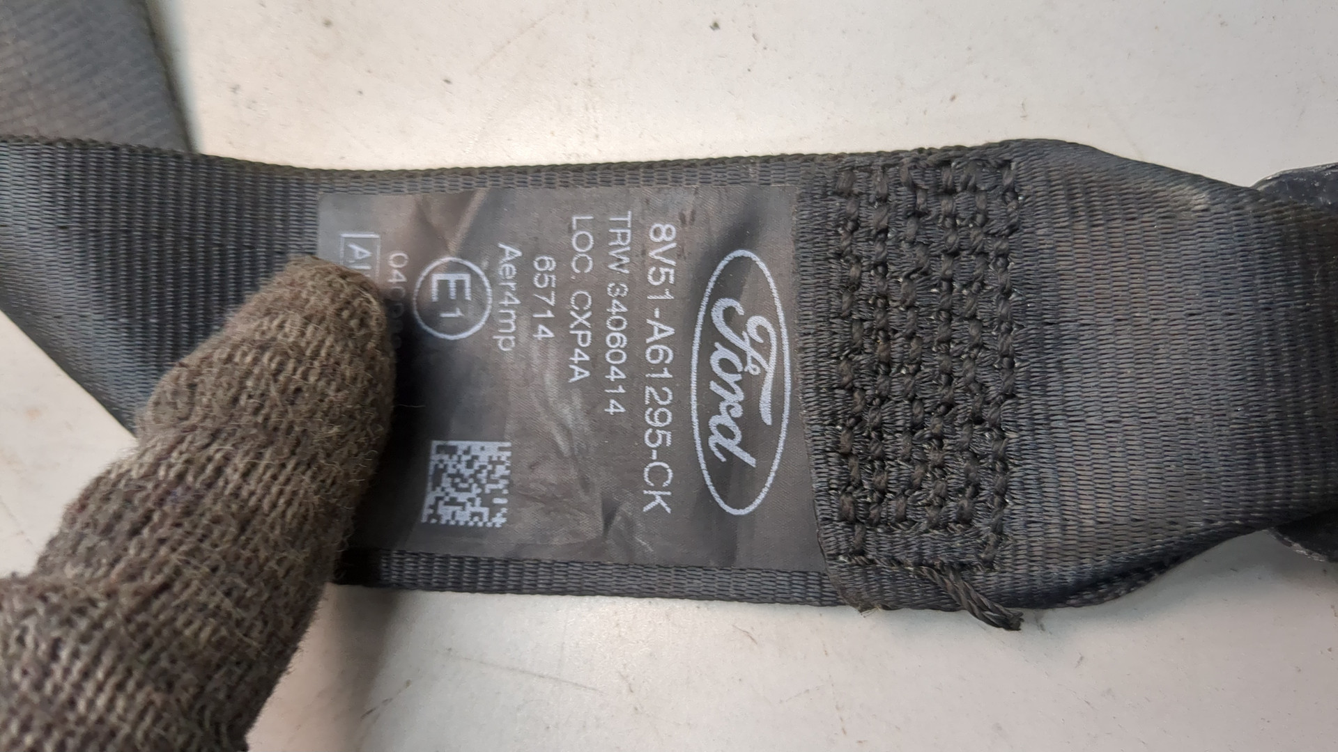 Ремень безопасности