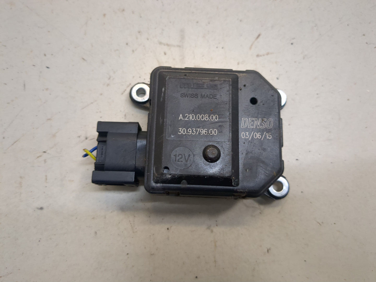 Моторчик заслонки печки