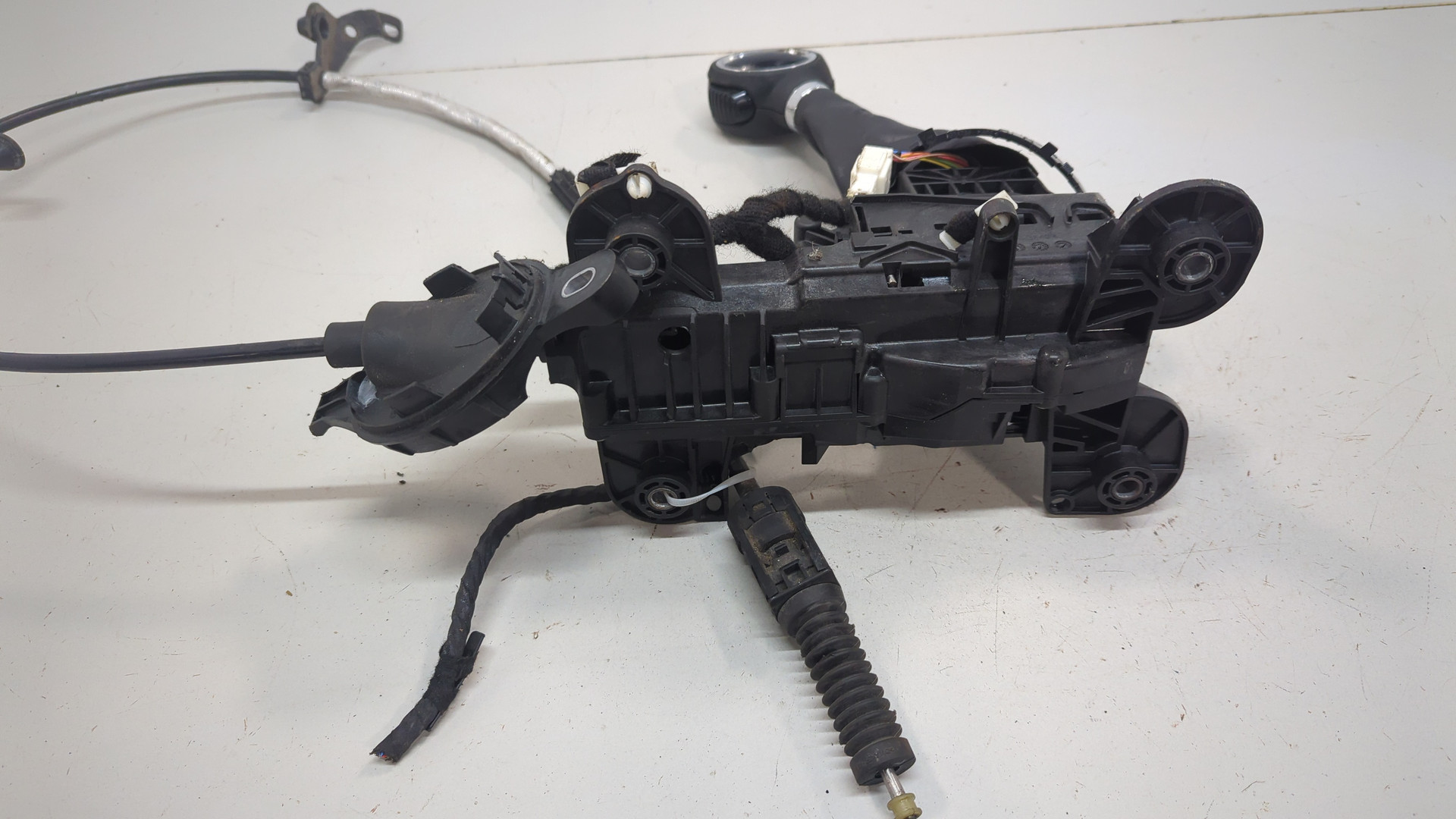 Кулиса МКПП / АКПП