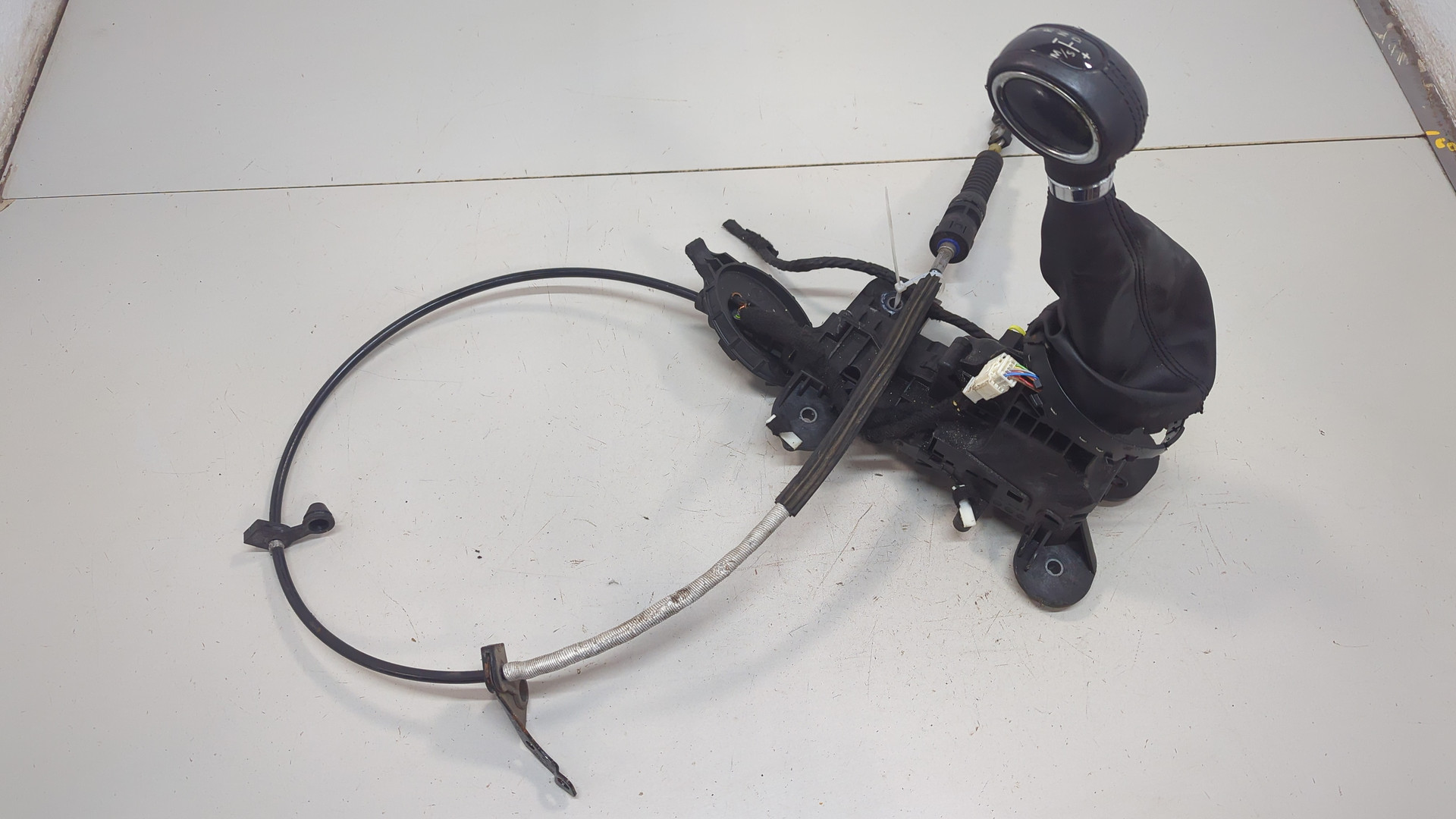 Кулиса МКПП / АКПП