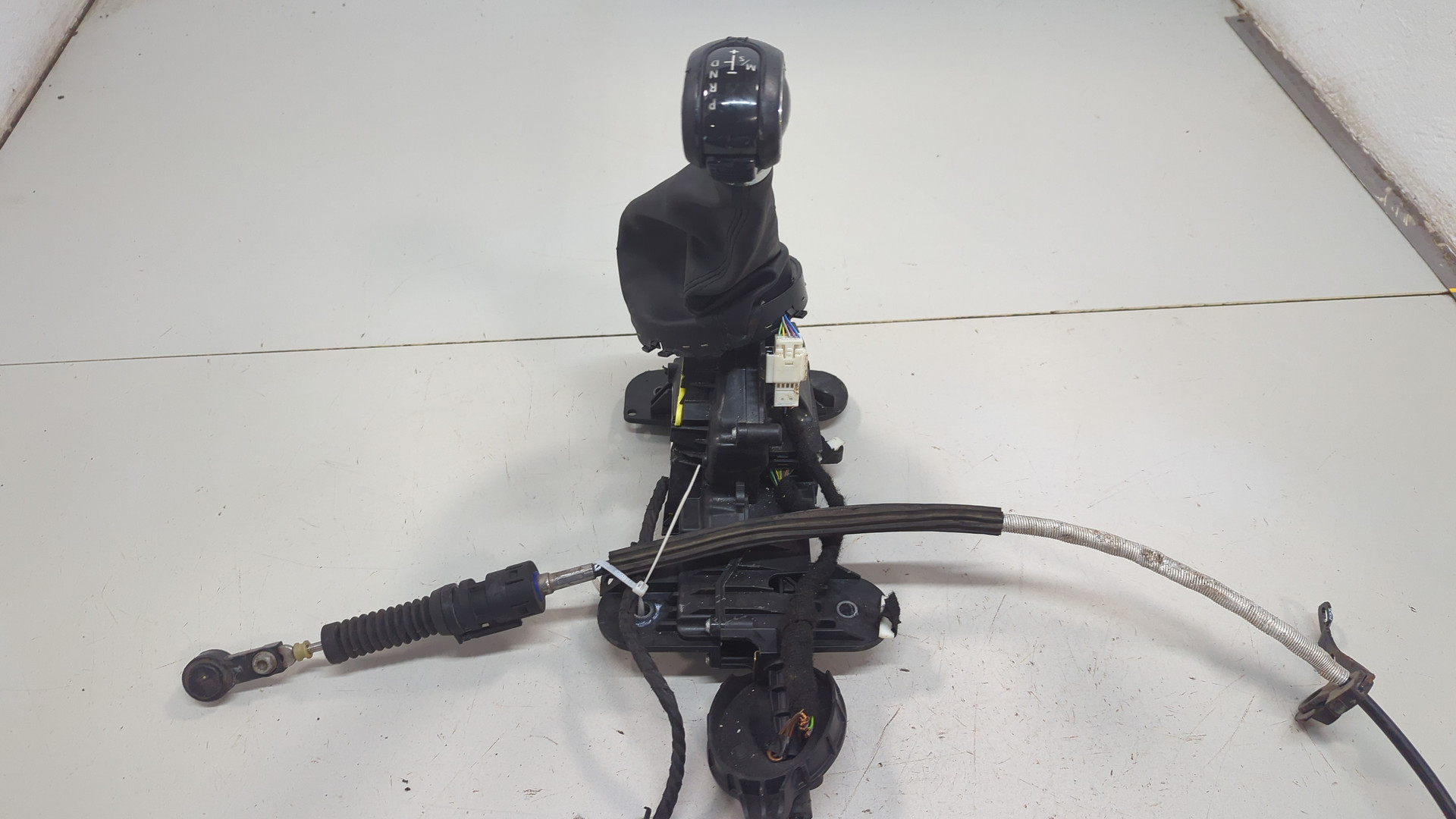 Кулиса МКПП / АКПП