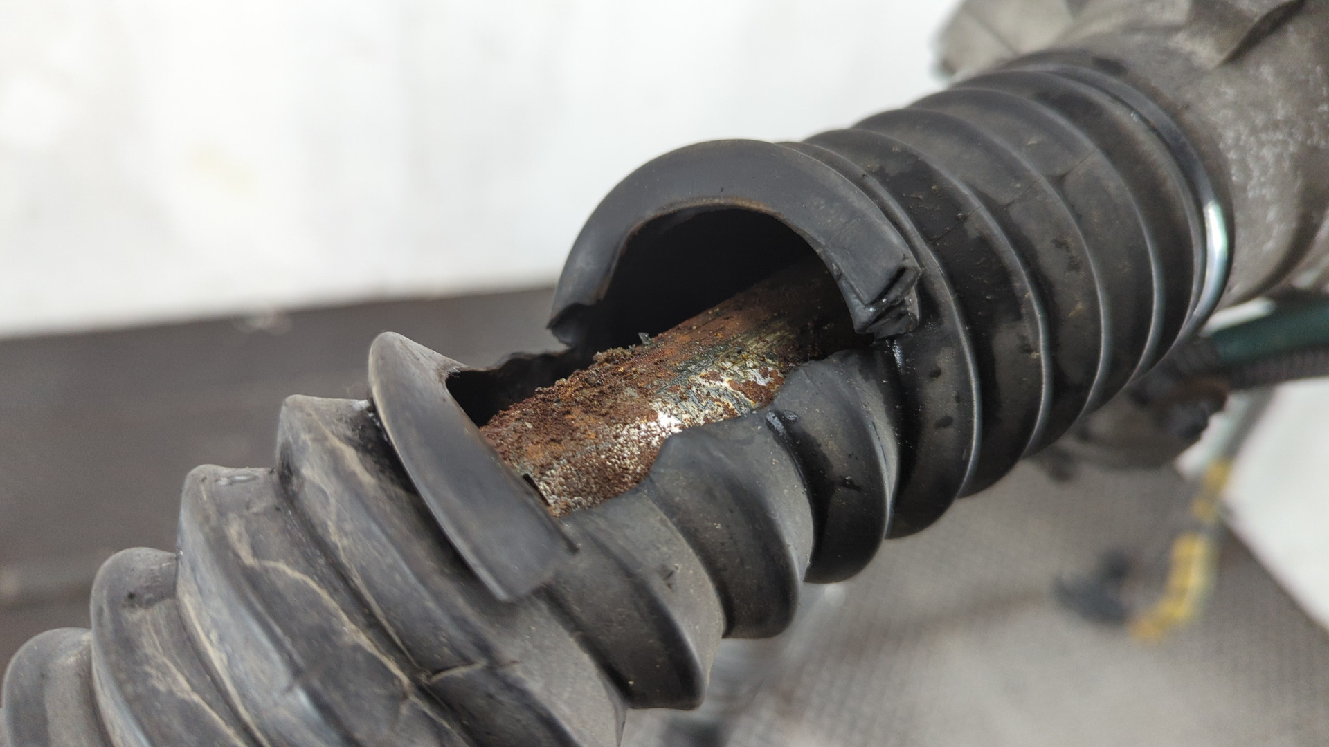 Рейка рулевая