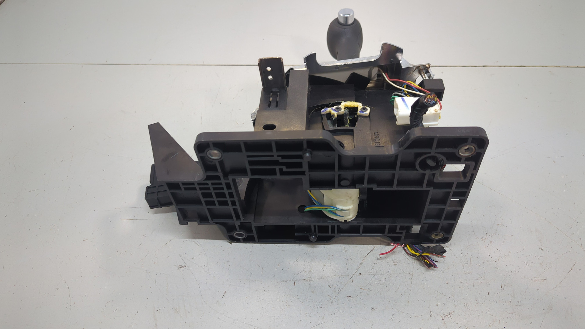 Кулиса МКПП / АКПП