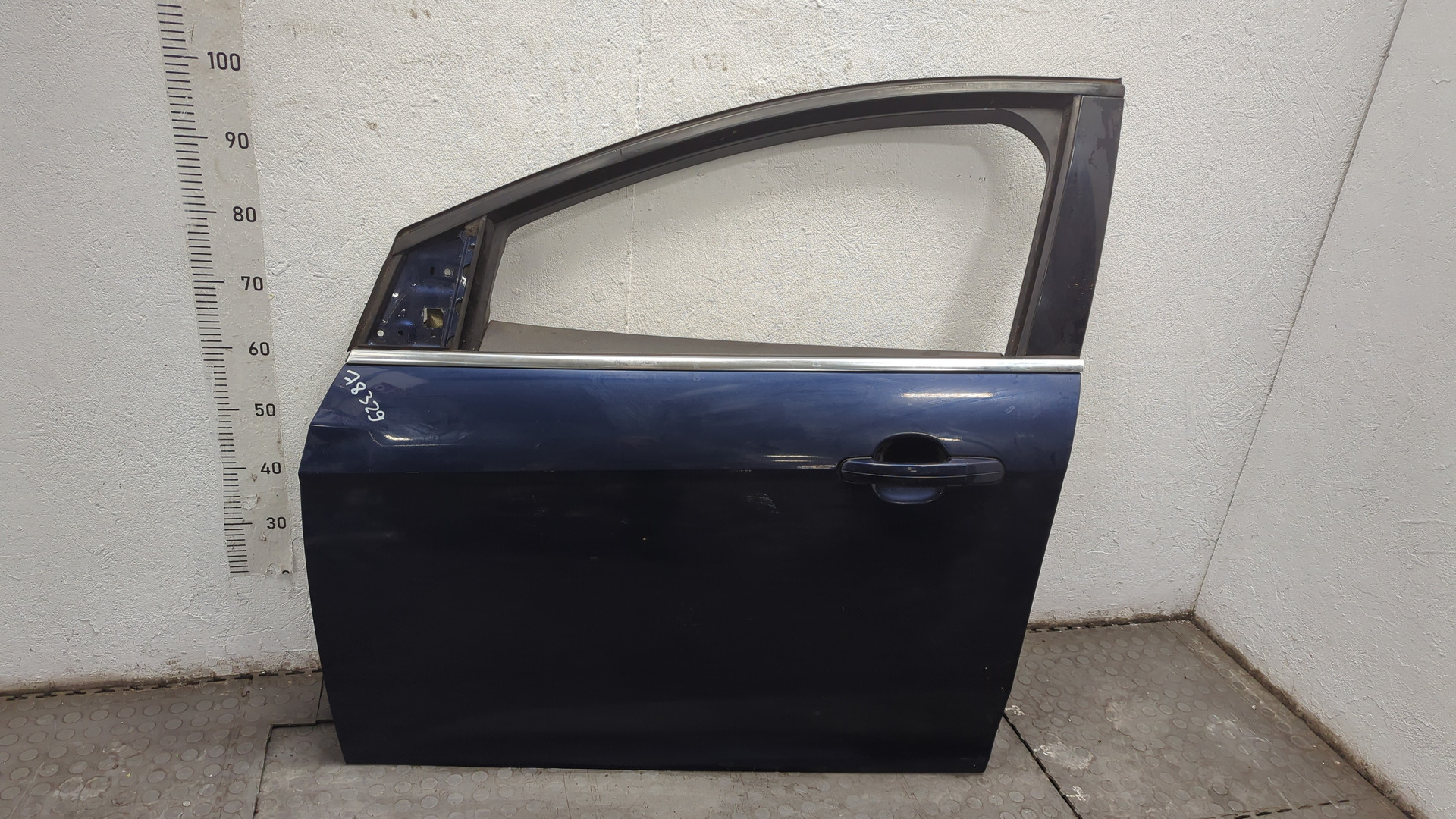 Дверь передняя левая