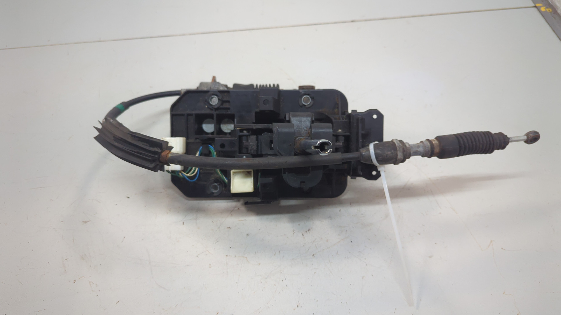 Кулиса МКПП / АКПП